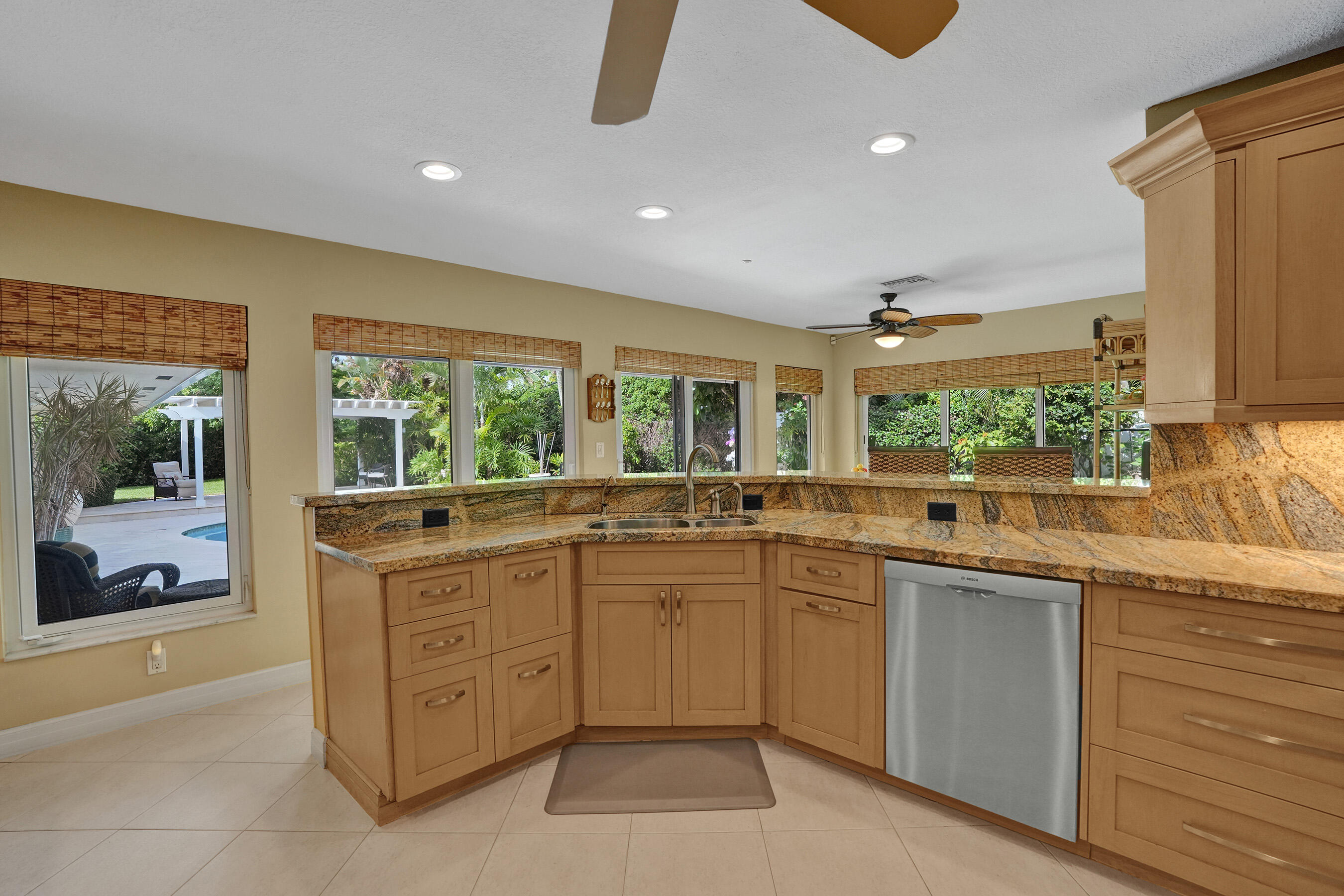 11 Tam O'shanter, Fort Lauderdale FL 33308