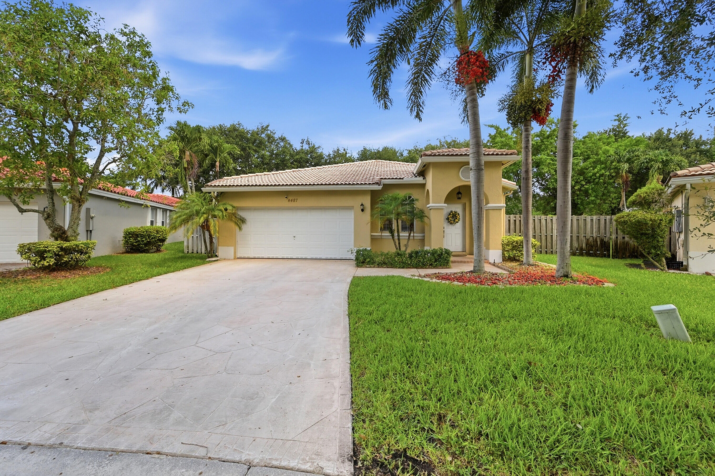 4487 NW 45th, Coconut Creek FL 33073