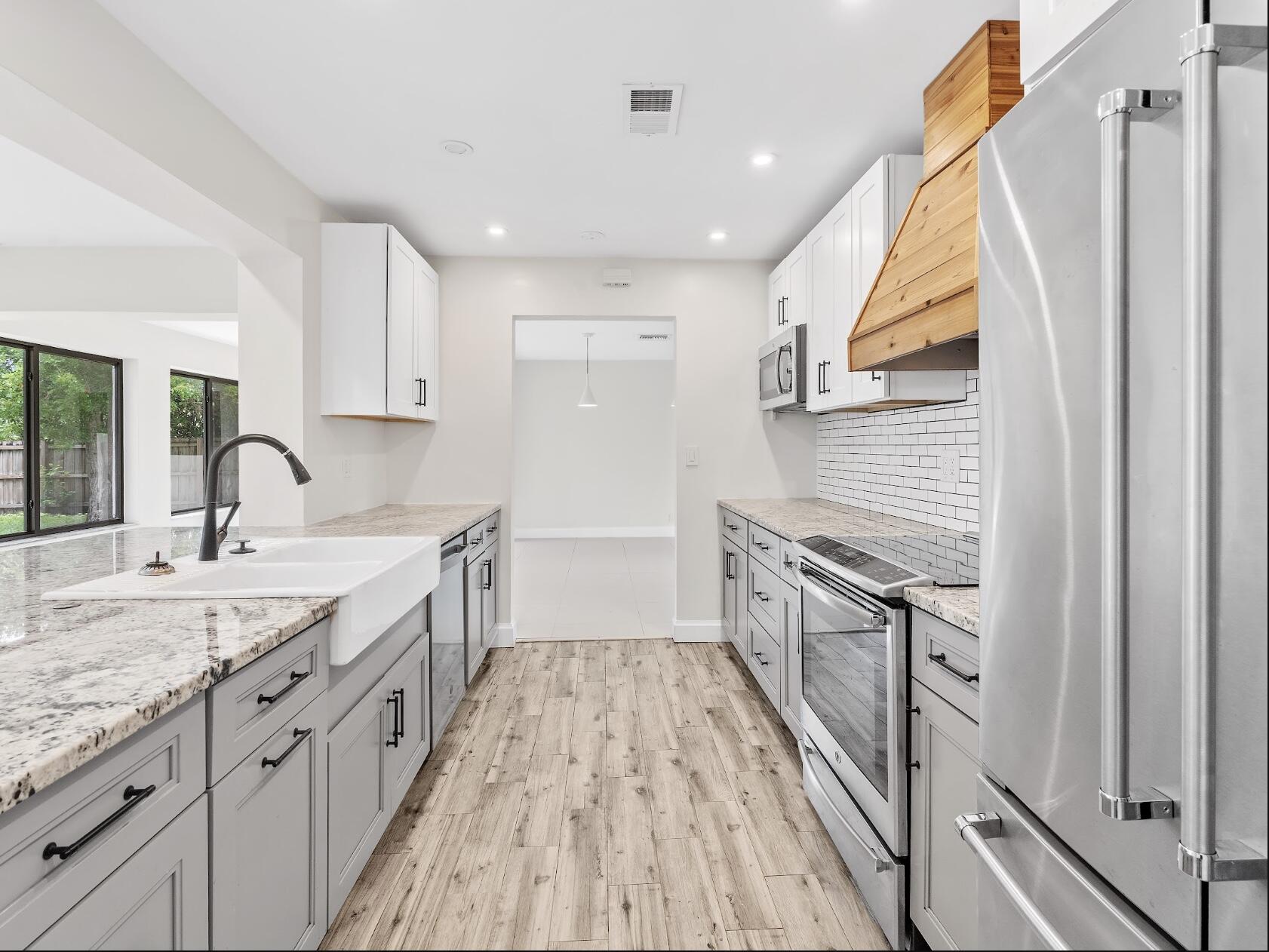 909 SE 14th, Deerfield Beach FL 33441
