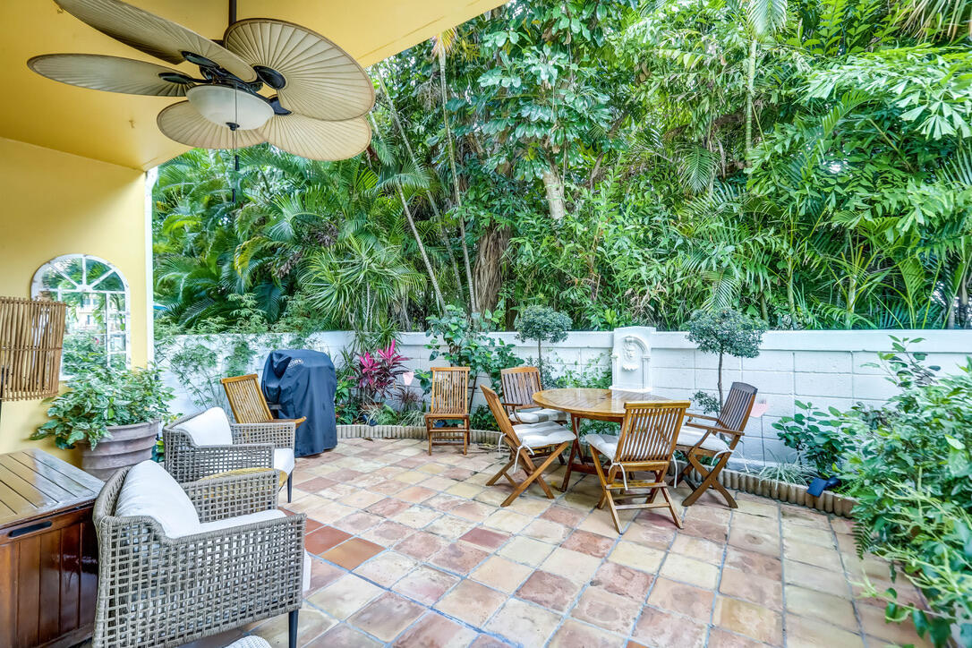 815 Middle River #106, Fort Lauderdale FL 33304
