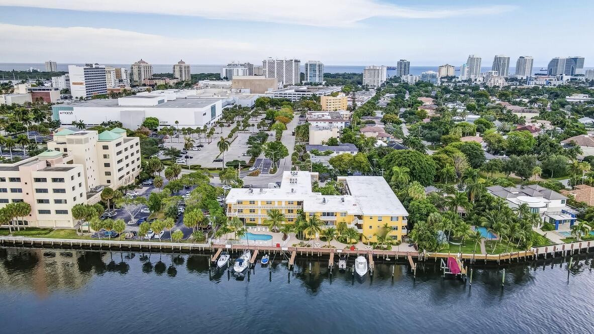 815 Middle River #106, Fort Lauderdale FL 33304