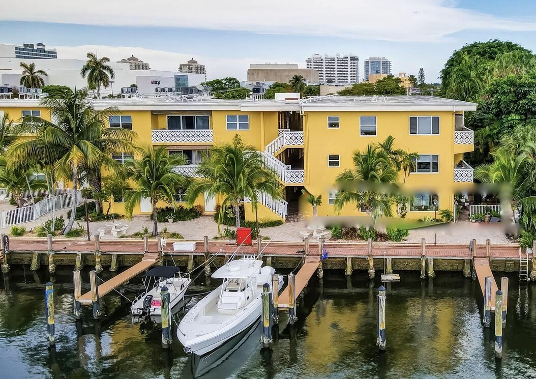 815 Middle River #106, Fort Lauderdale FL 33304