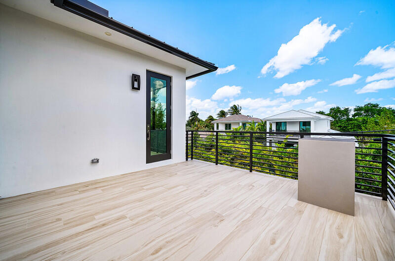239 NE 11th, Delray Beach FL 33444