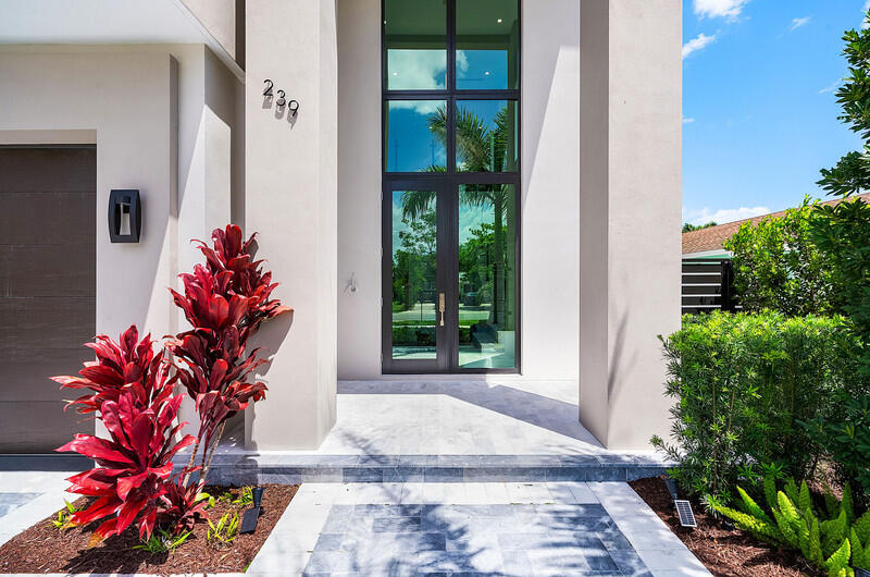 239 NE 11th, Delray Beach FL 33444