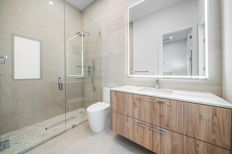 239 NE 11th, Delray Beach FL 33444
