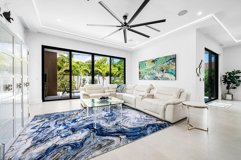 239 NE 11th, Delray Beach FL 33444