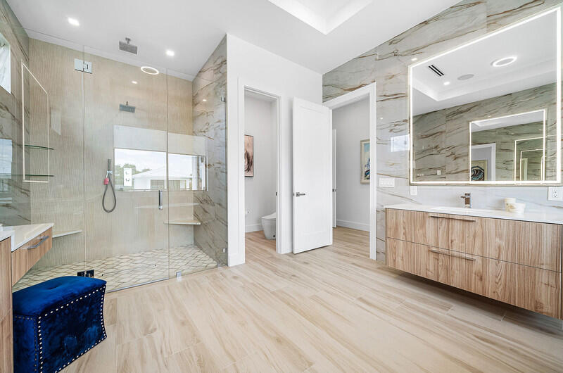 239 NE 11th, Delray Beach FL 33444