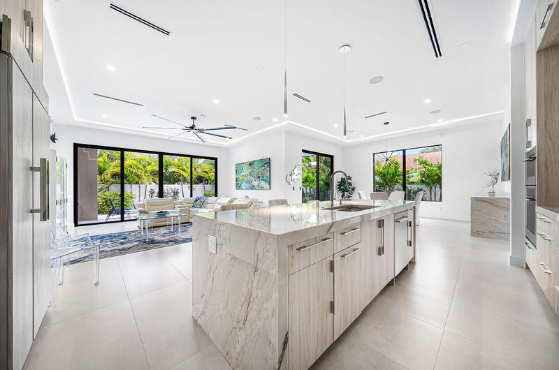 239 NE 11th, Delray Beach FL 33444