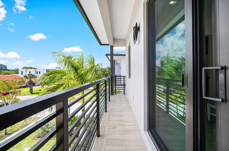 239 NE 11th, Delray Beach FL 33444