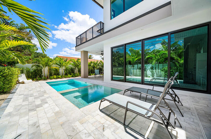 239 NE 11th, Delray Beach FL 33444