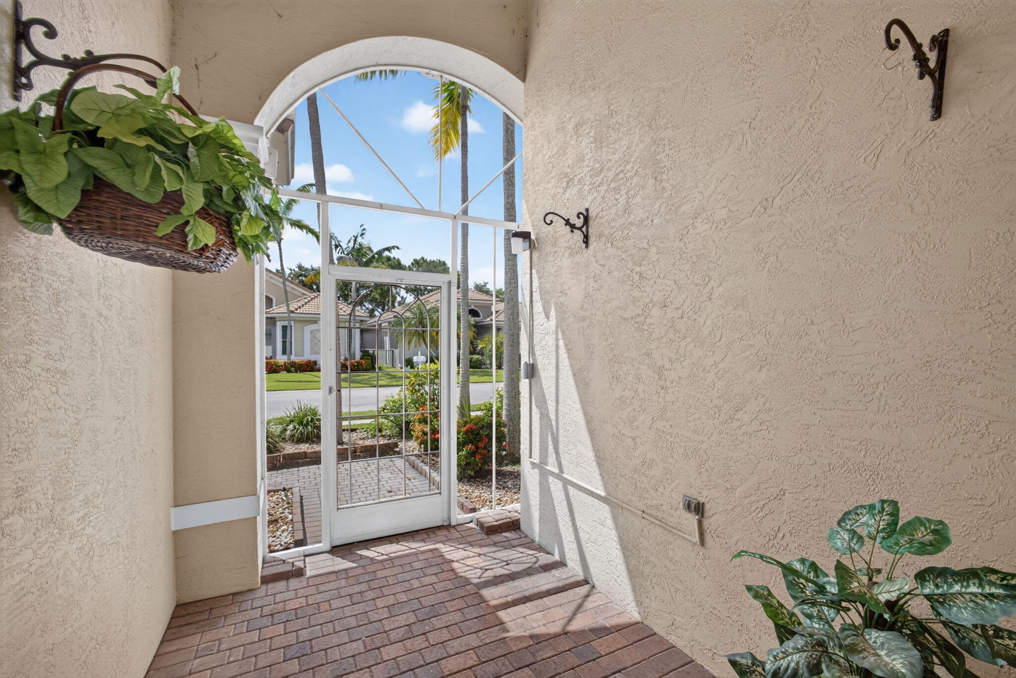 2332 Curley Cut, Royal Palm Beach FL 33411