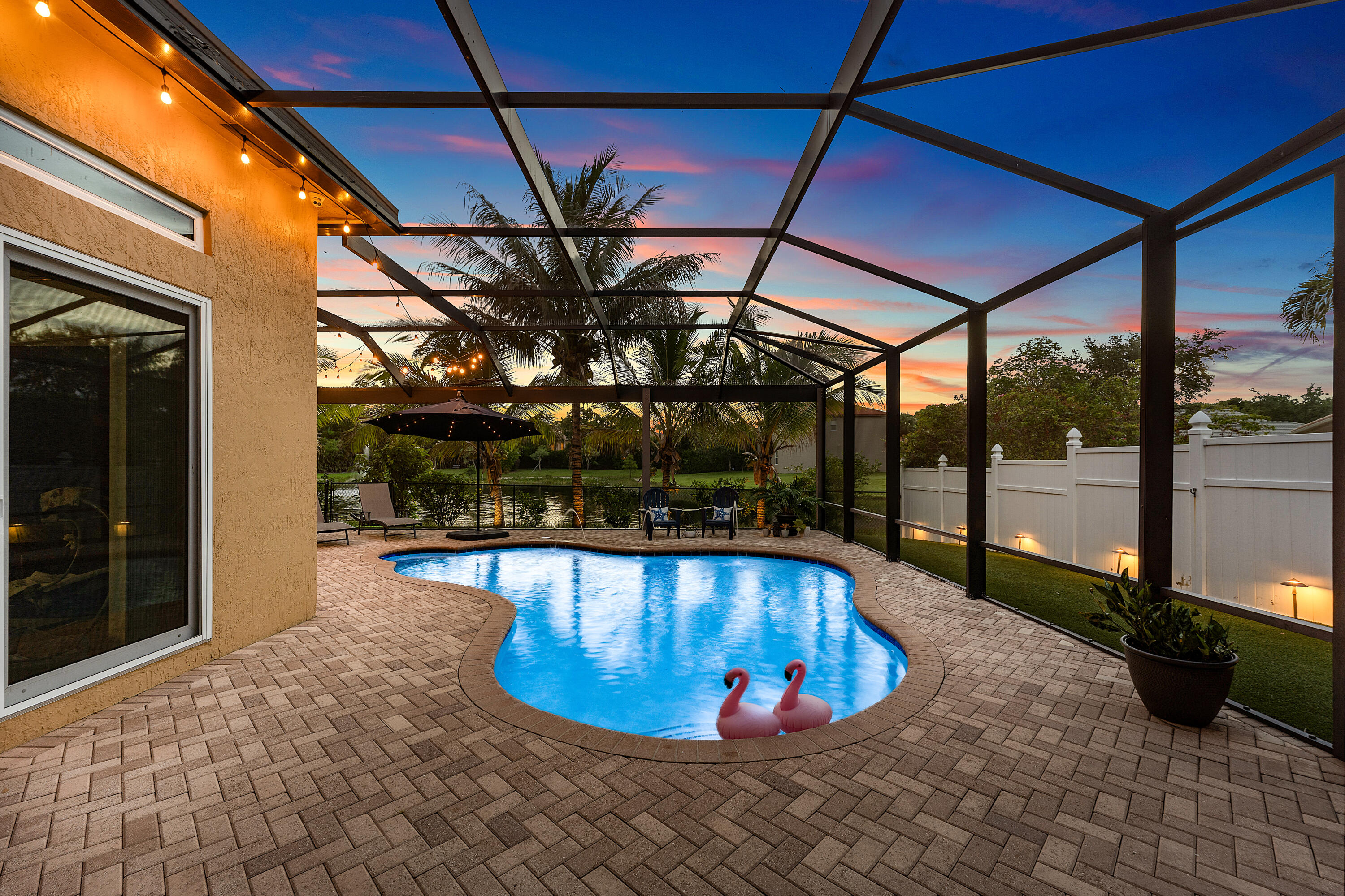1853 Palisades, West Palm Beach FL 33411