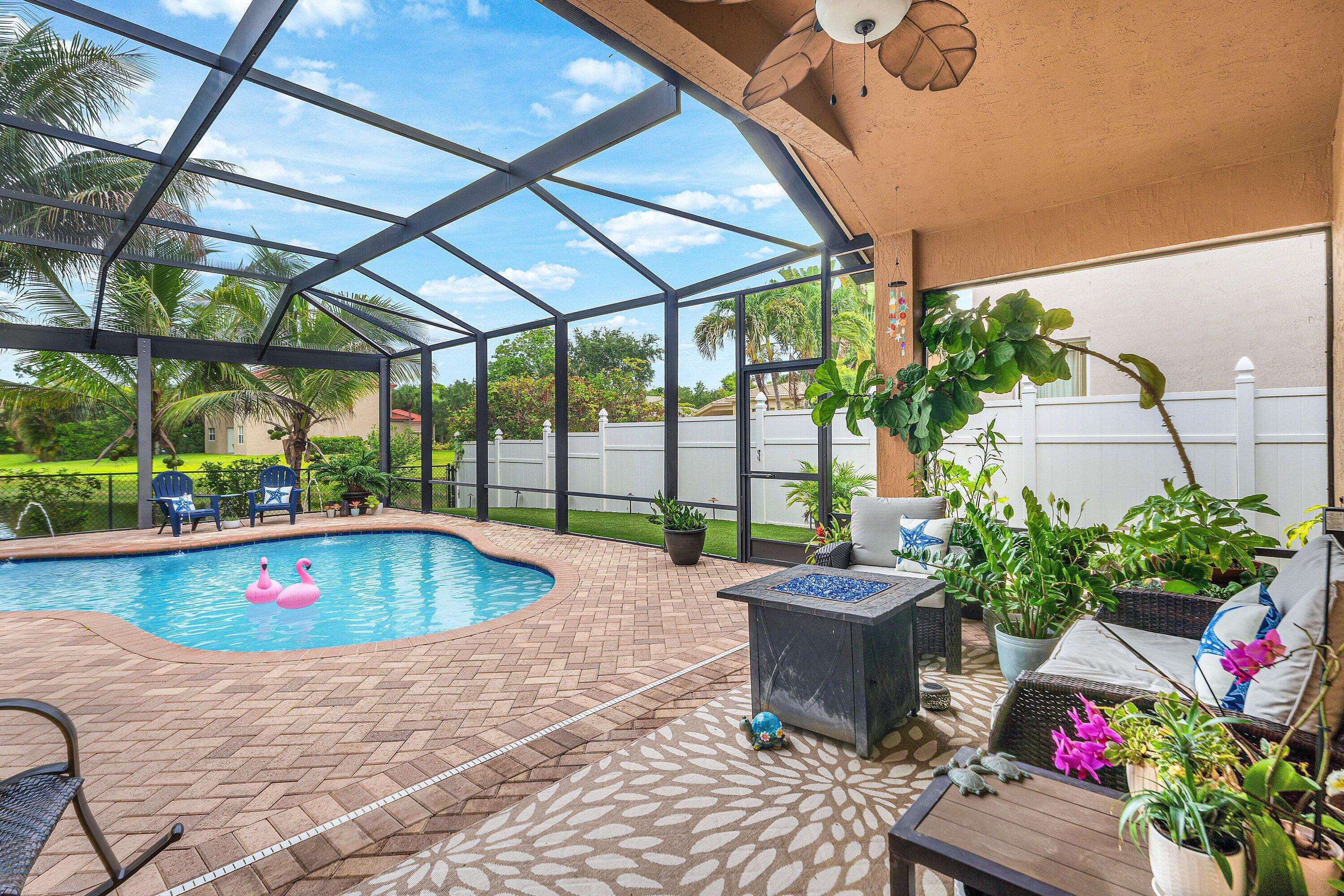 1853 Palisades, West Palm Beach FL 33411