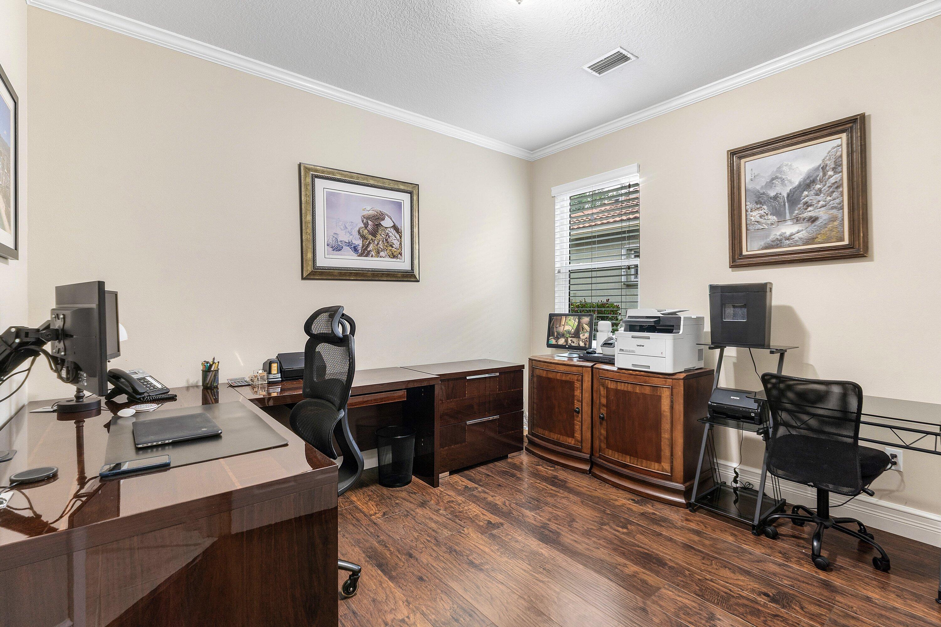 1853 Palisades, West Palm Beach FL 33411