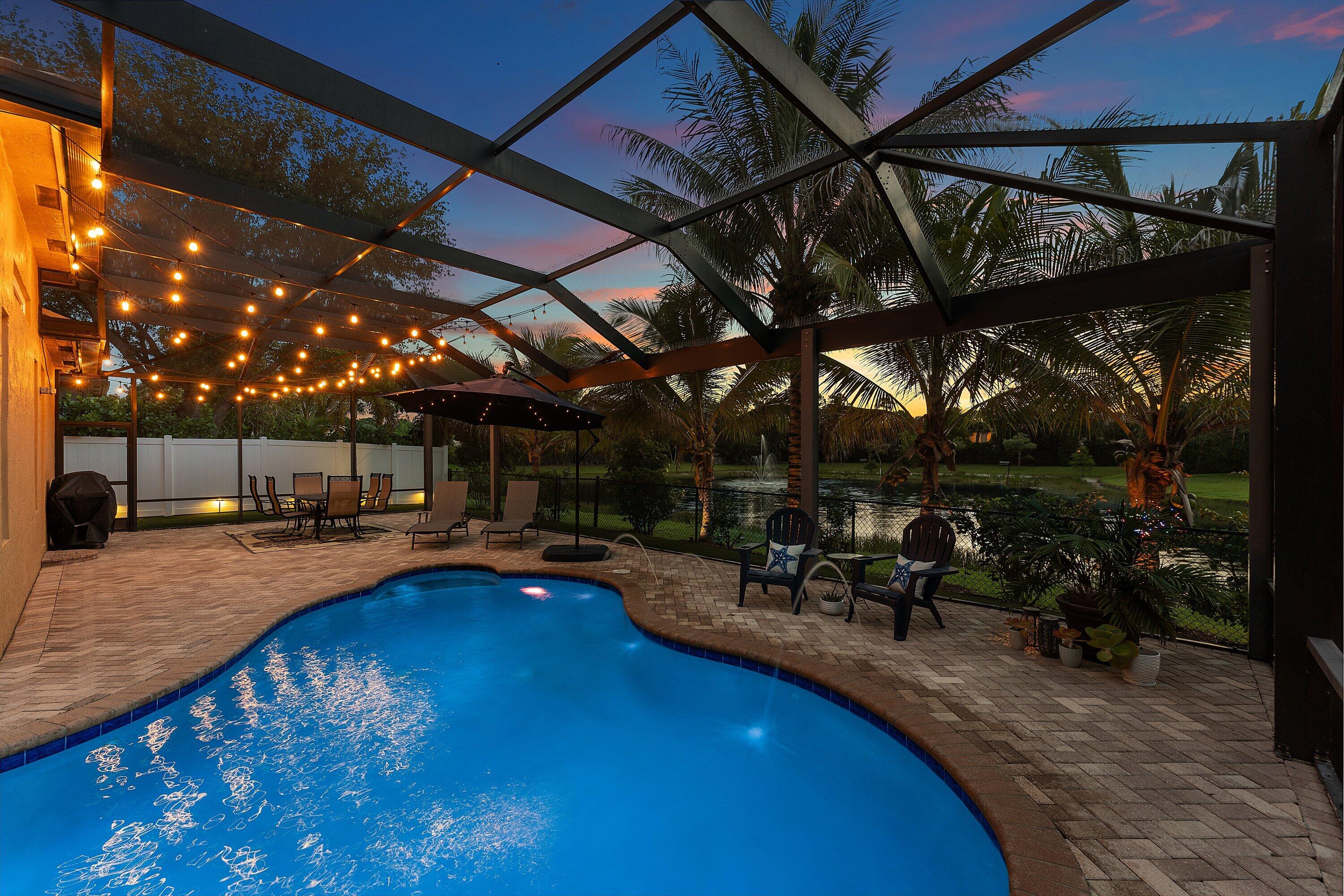 1853 Palisades, West Palm Beach FL 33411