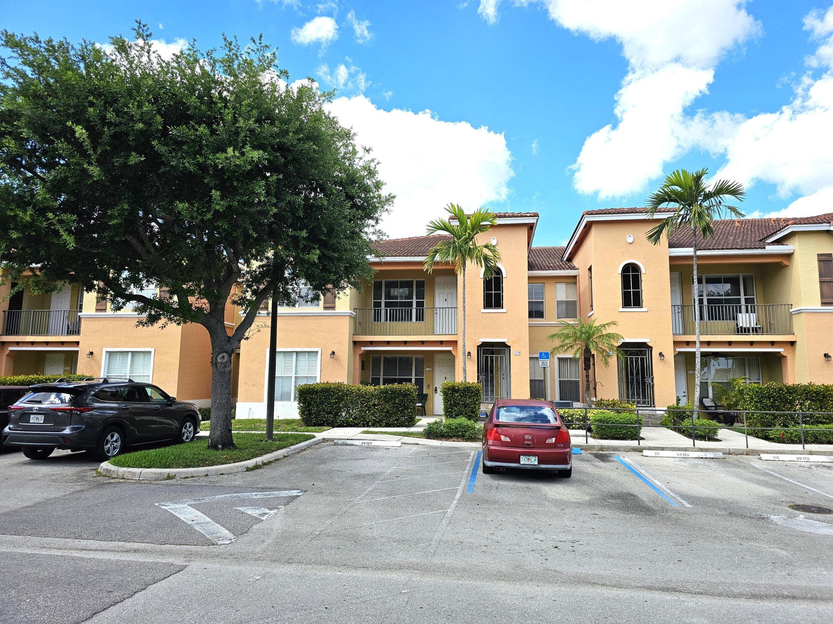 3569 Forest Hill #104, Palm Springs FL 33406