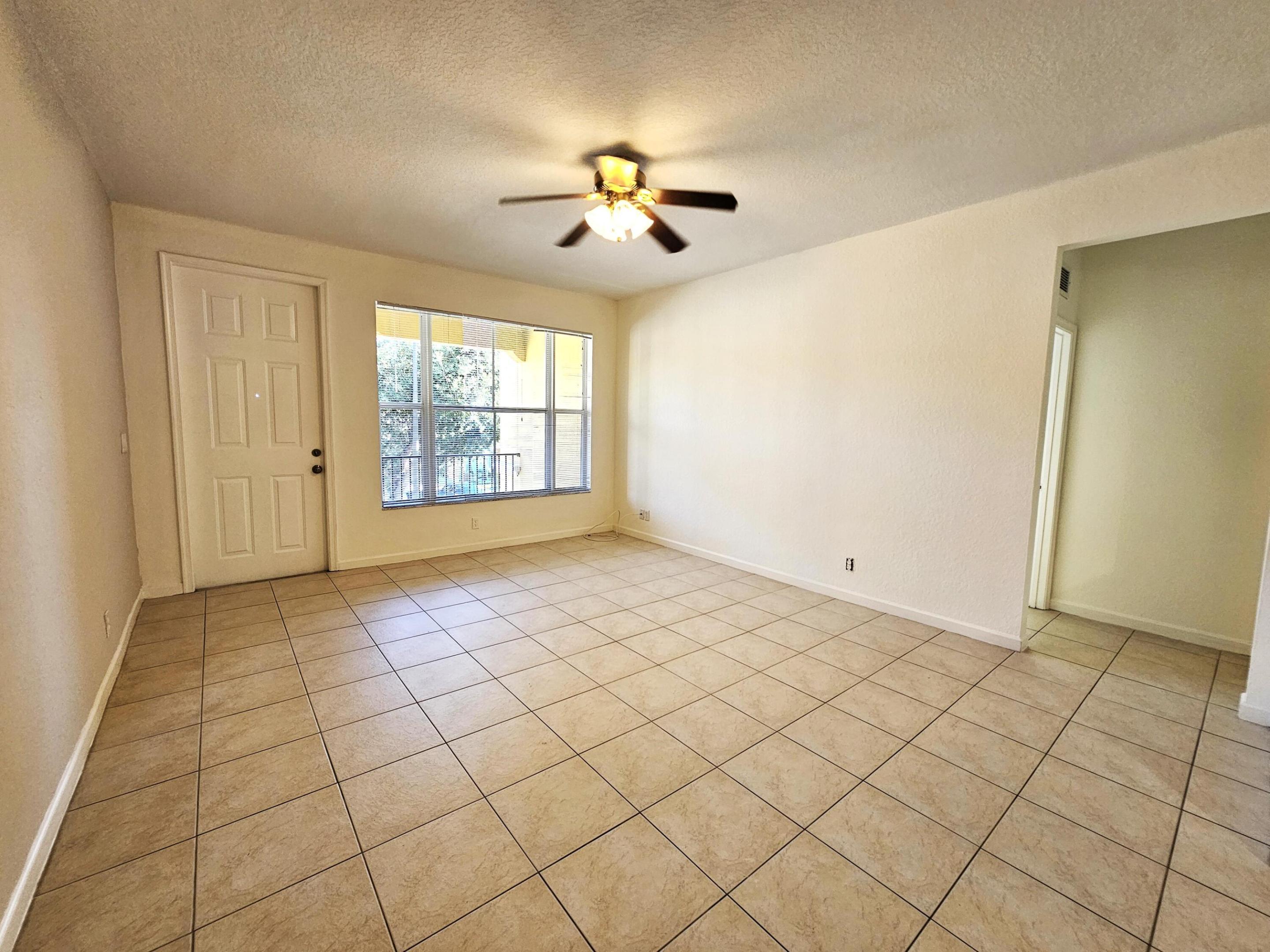 3569 Forest Hill #104, Palm Springs FL 33406