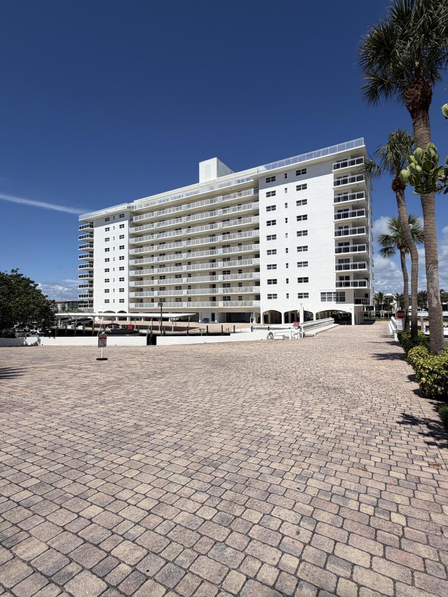 1160 Hillsboro Mile #604, Hillsboro Beach FL 33062
