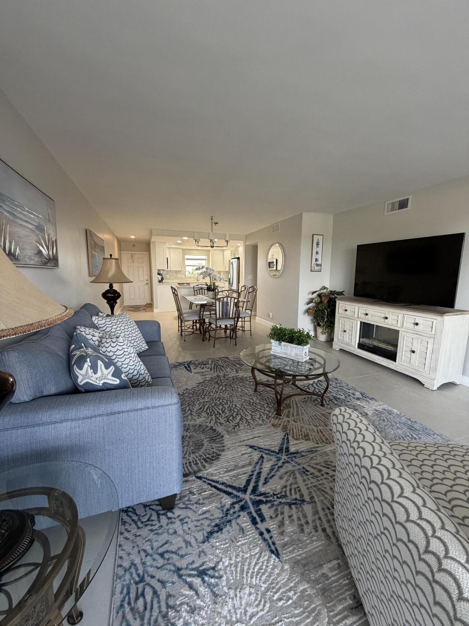 1160 Hillsboro Mile #604, Hillsboro Beach FL 33062