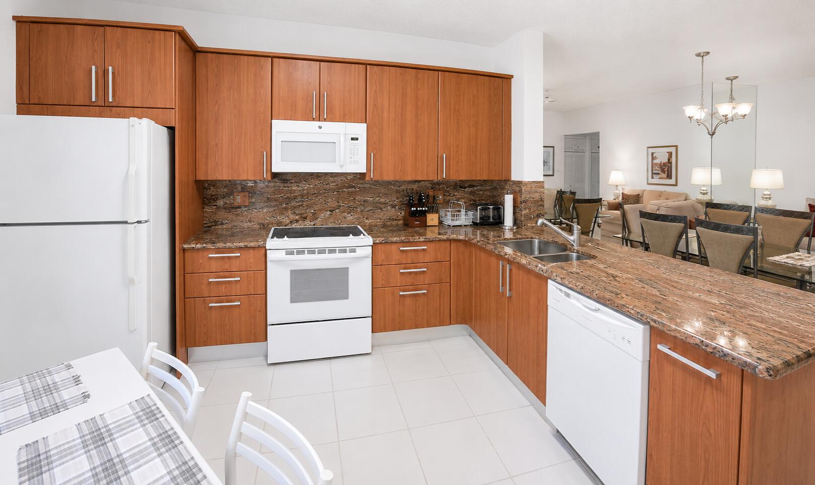 6566 Via Regina #6566, Boca Raton FL 33433