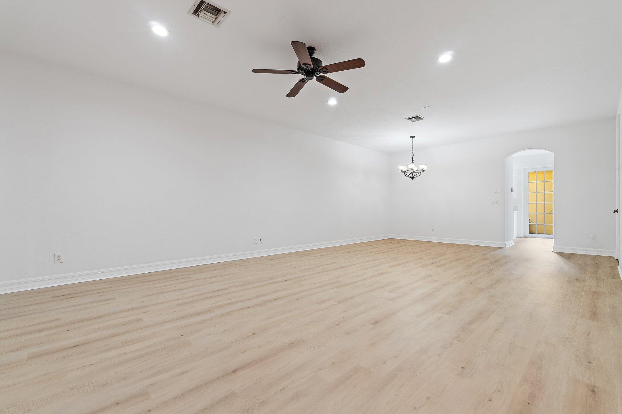 150 Lismore, Jupiter FL 33458