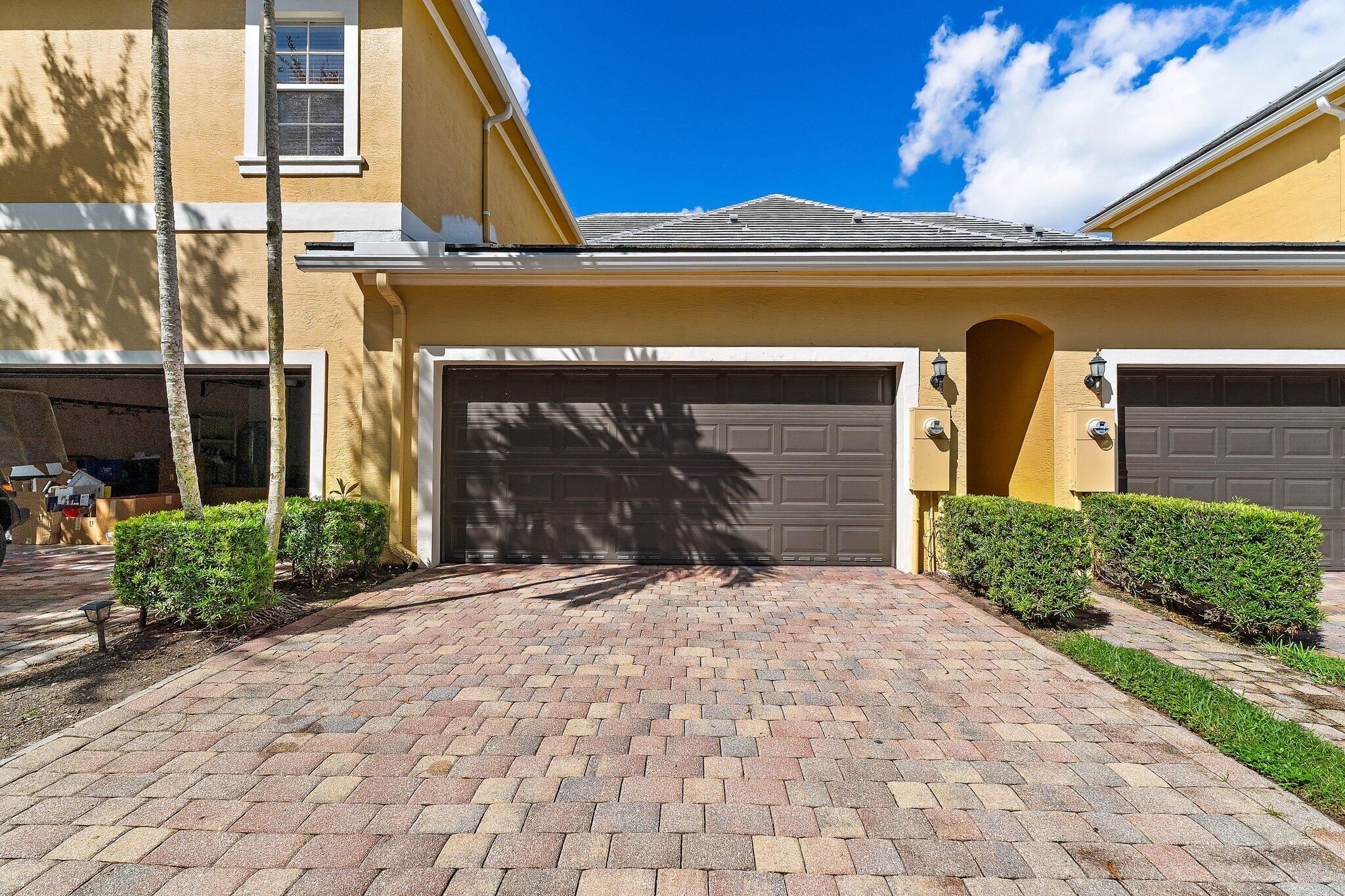 150 Lismore, Jupiter FL 33458