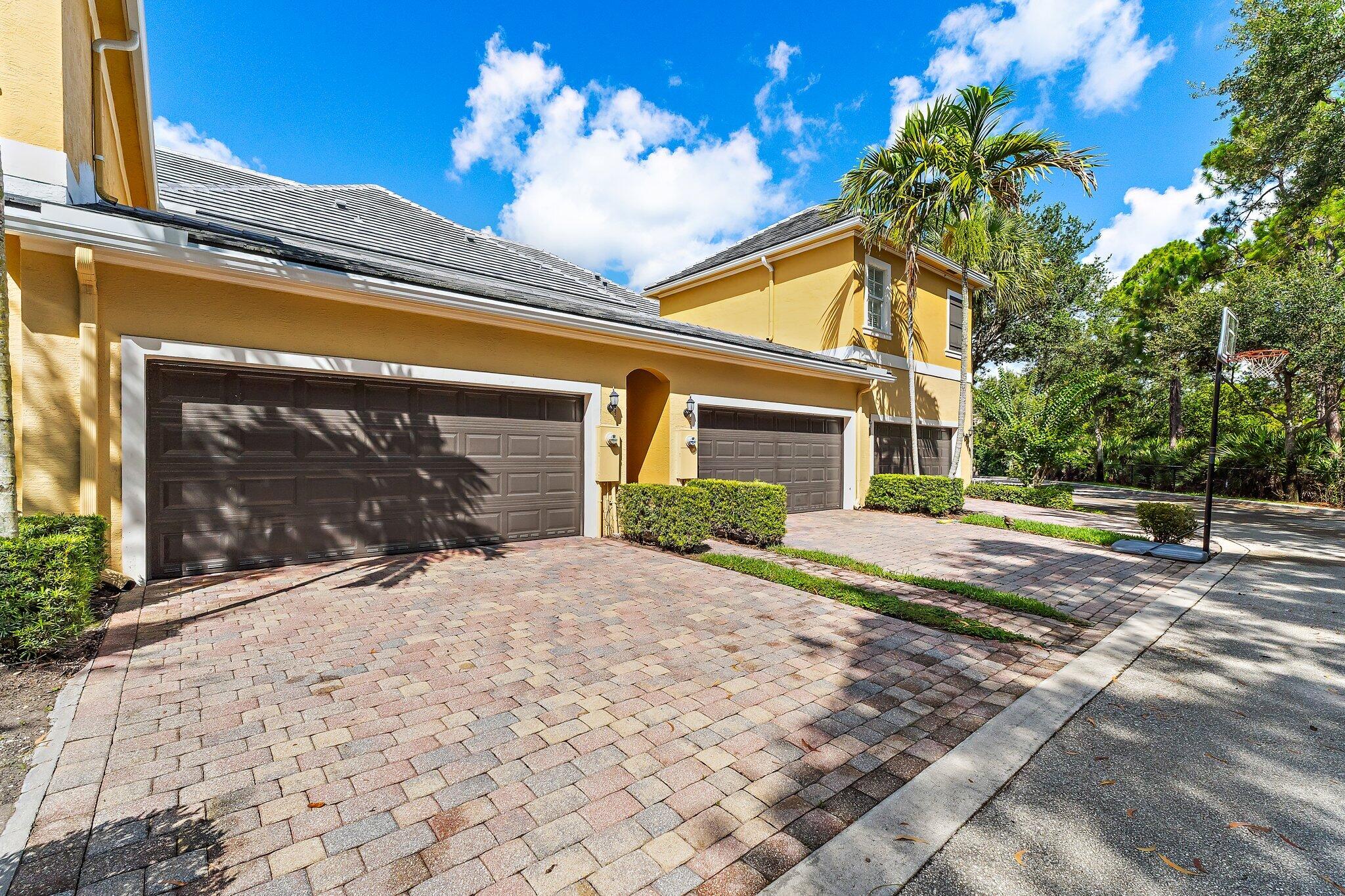 150 Lismore, Jupiter FL 33458