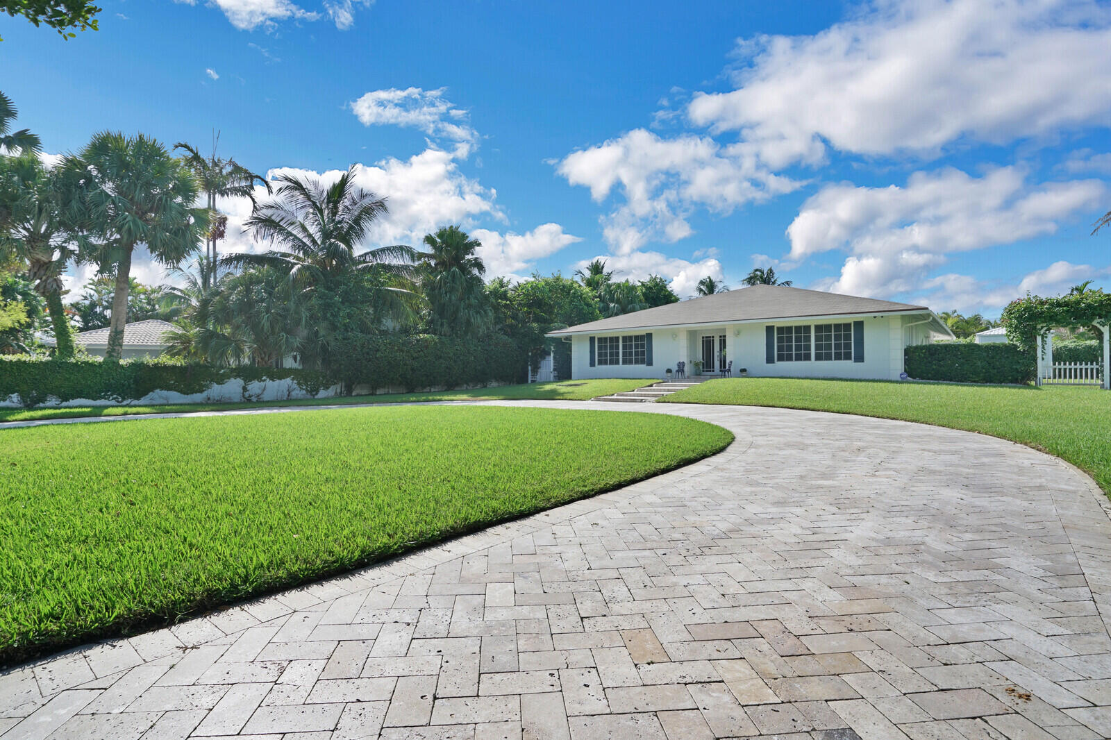 17 E Ocean, Ocean Ridge FL 33435