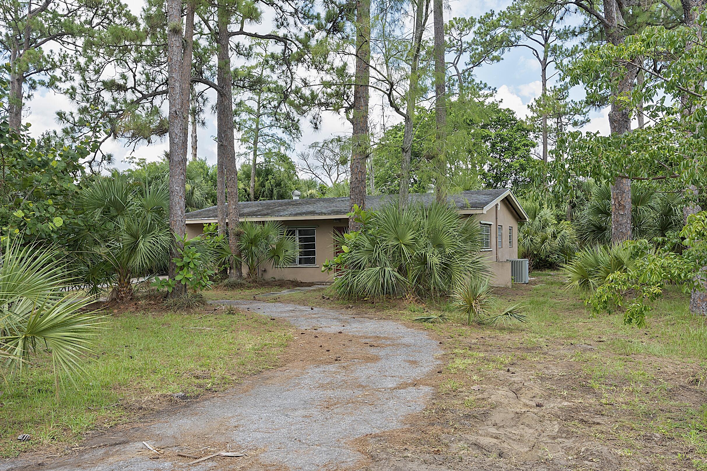 799 Ivory, Haverhill FL 33415