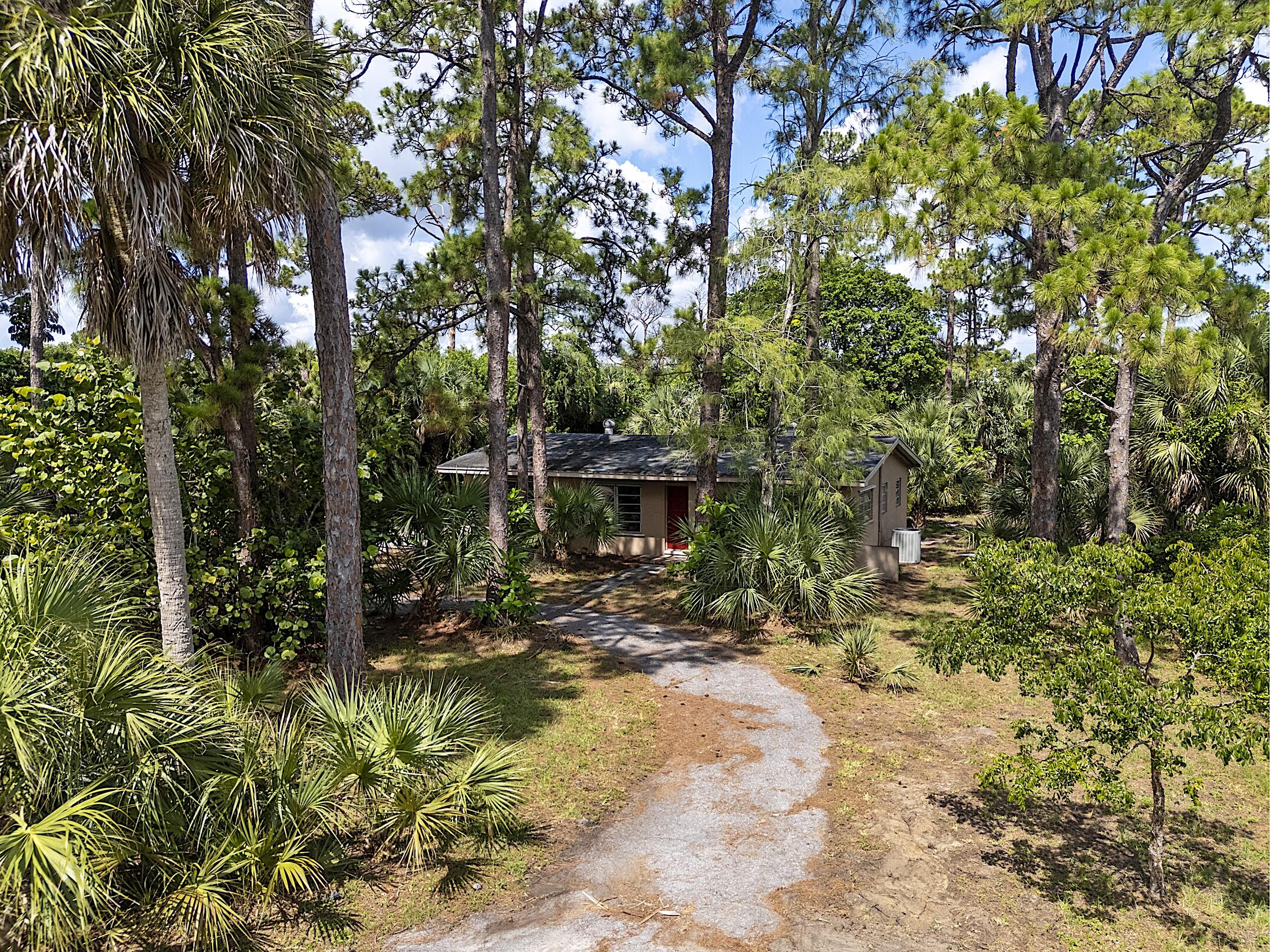 799 Ivory, Haverhill FL 33415