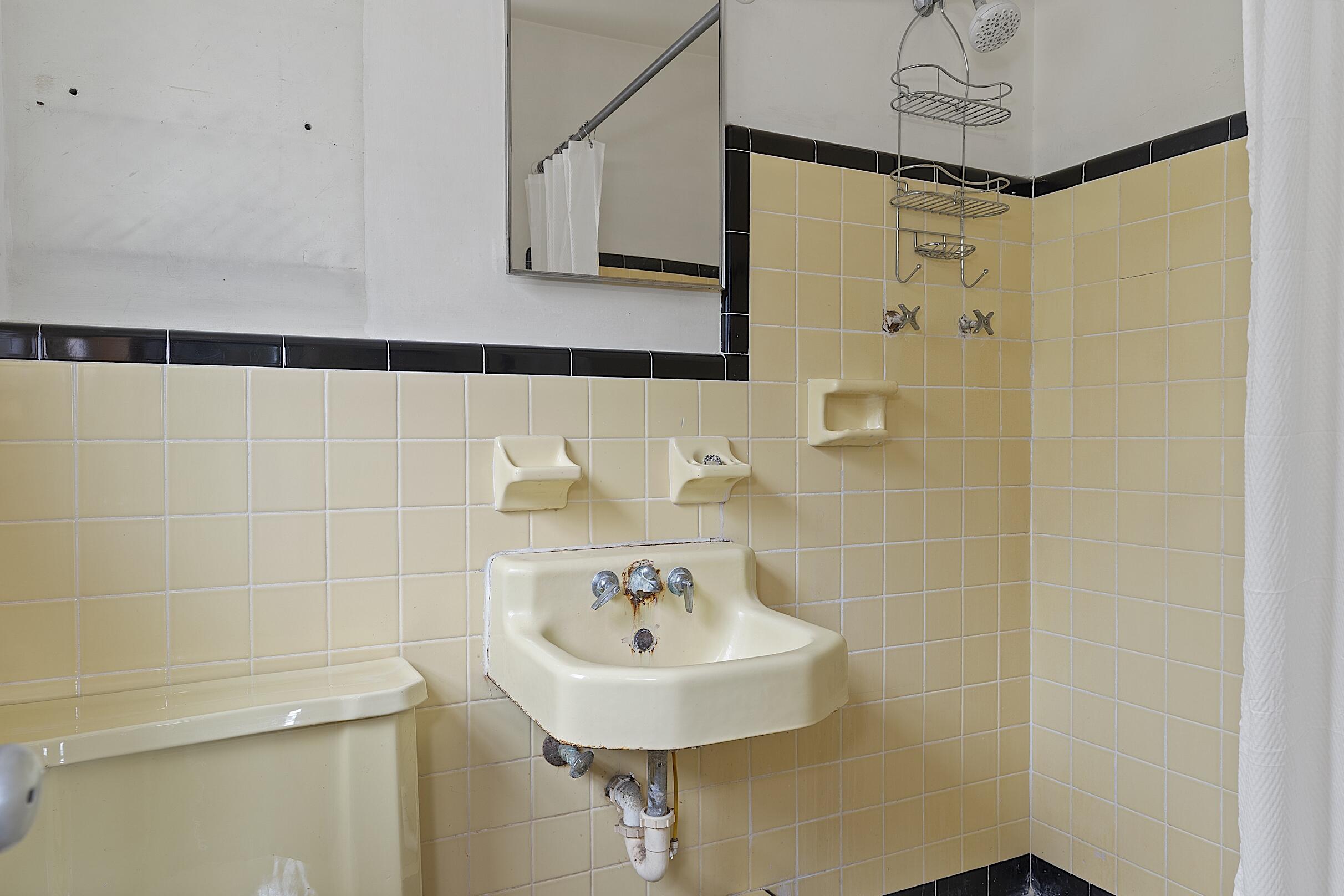 799 Ivory, Haverhill FL 33415