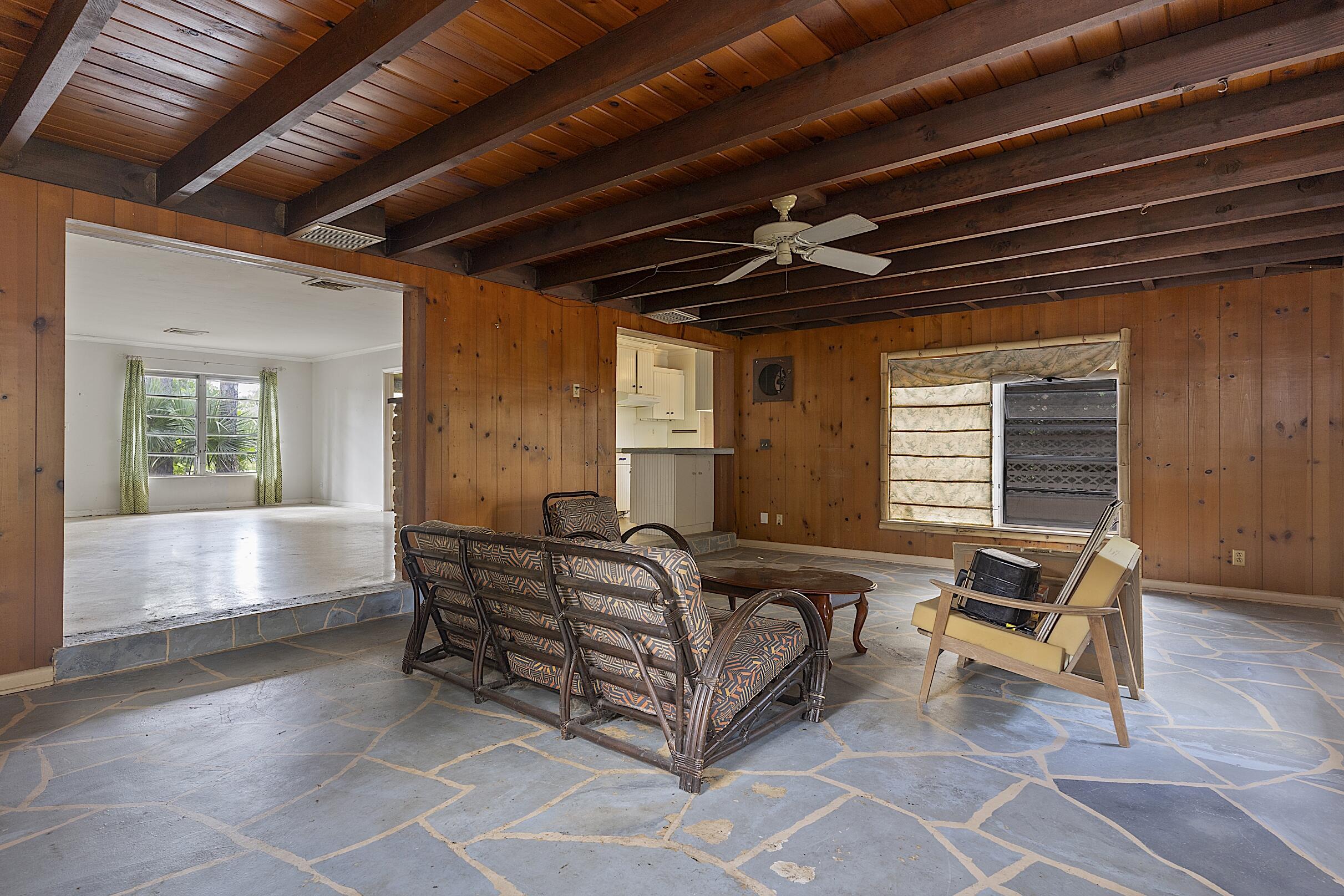 799 Ivory, Haverhill FL 33415