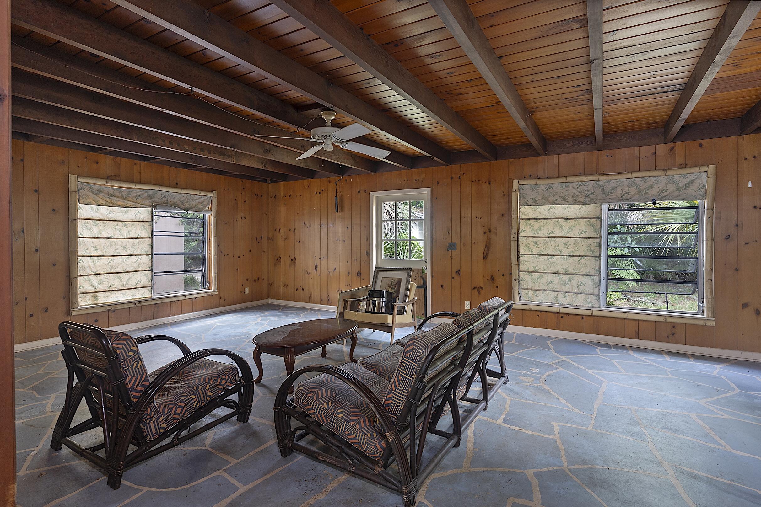 799 Ivory, Haverhill FL 33415