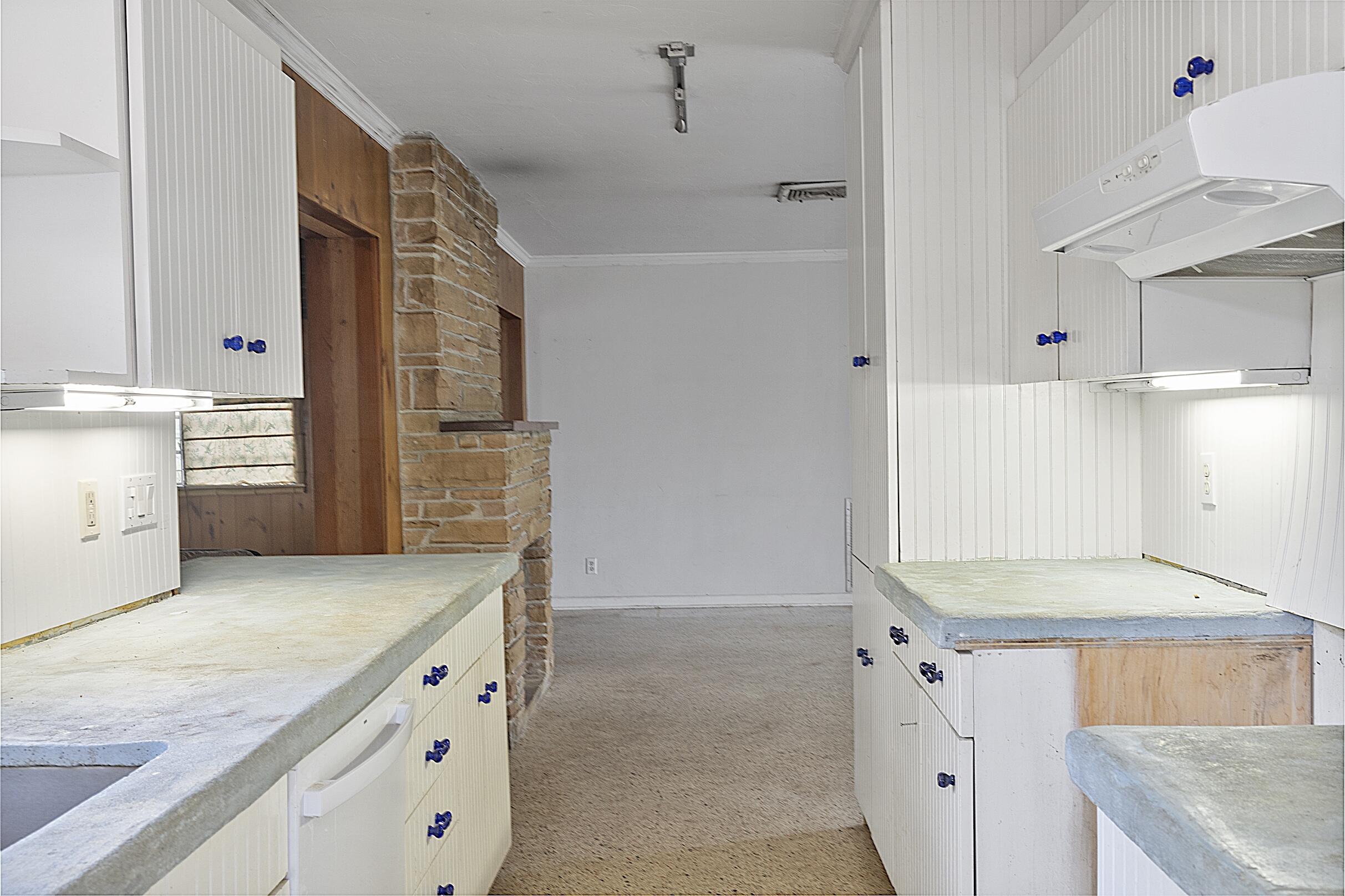 799 Ivory, Haverhill FL 33415