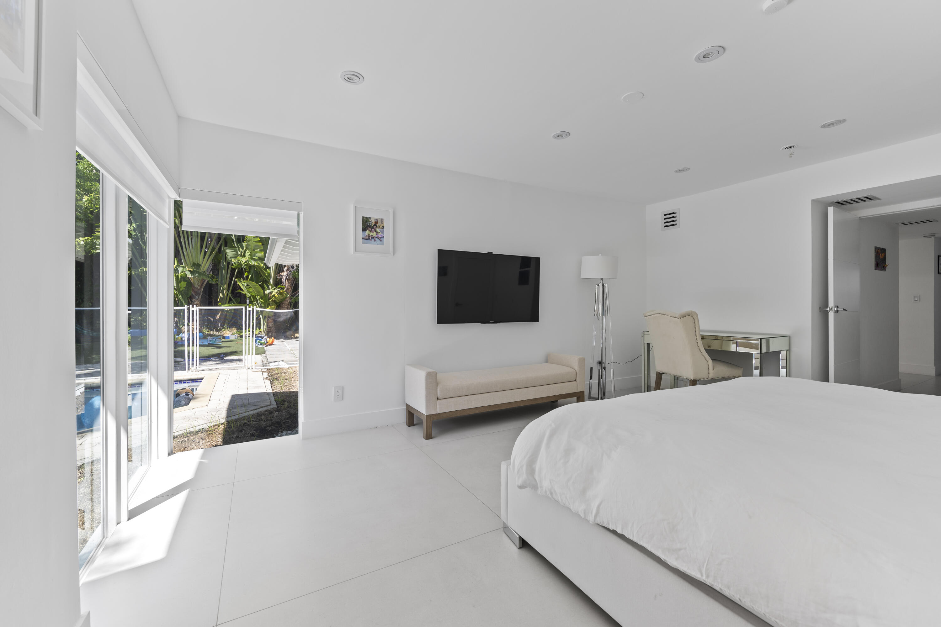 630 Allendale, Key Biscayne FL 33149