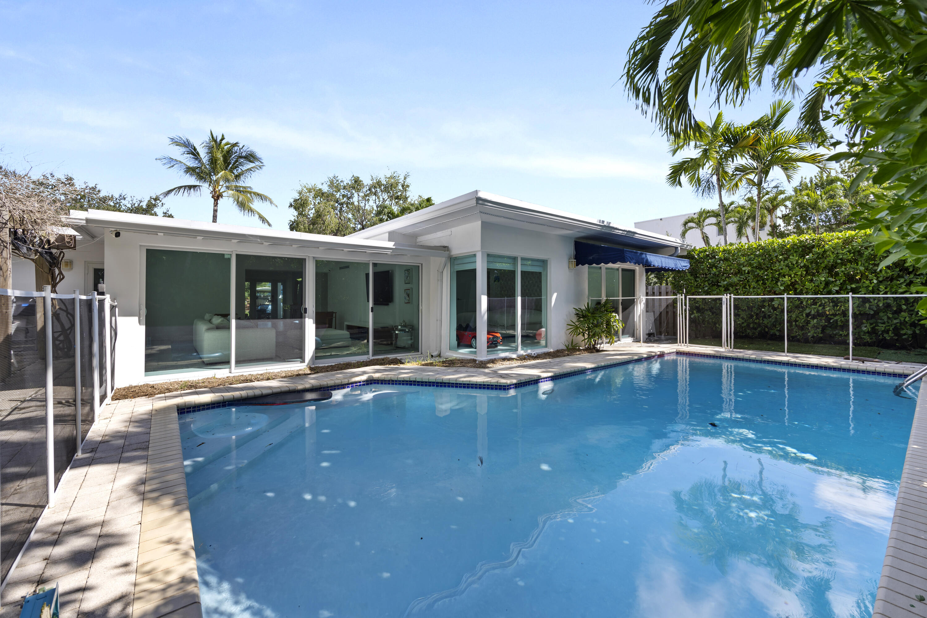 630 Allendale, Key Biscayne FL 33149