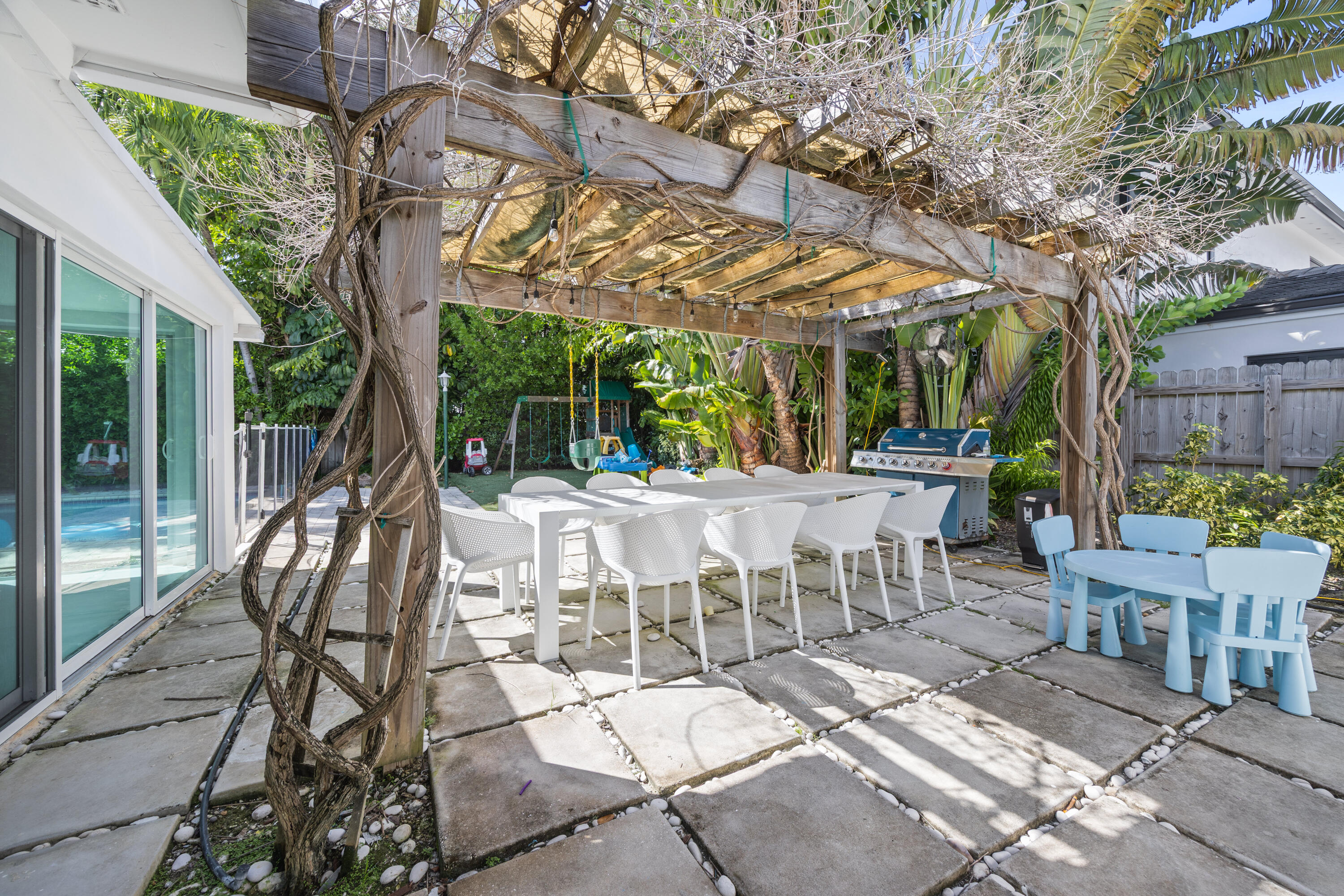 630 Allendale, Key Biscayne FL 33149