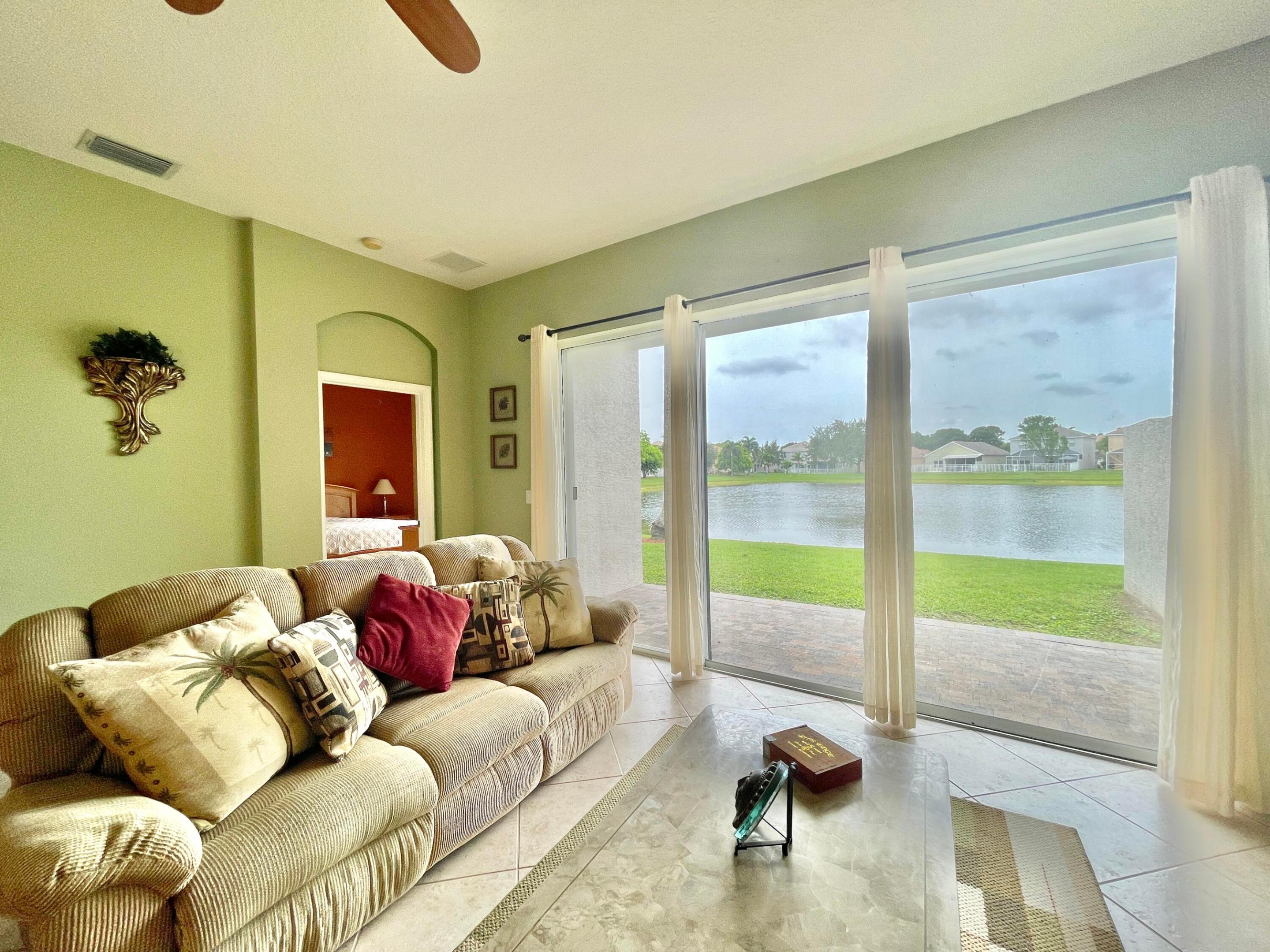 137 Canterbury, Royal Palm Beach FL 33414