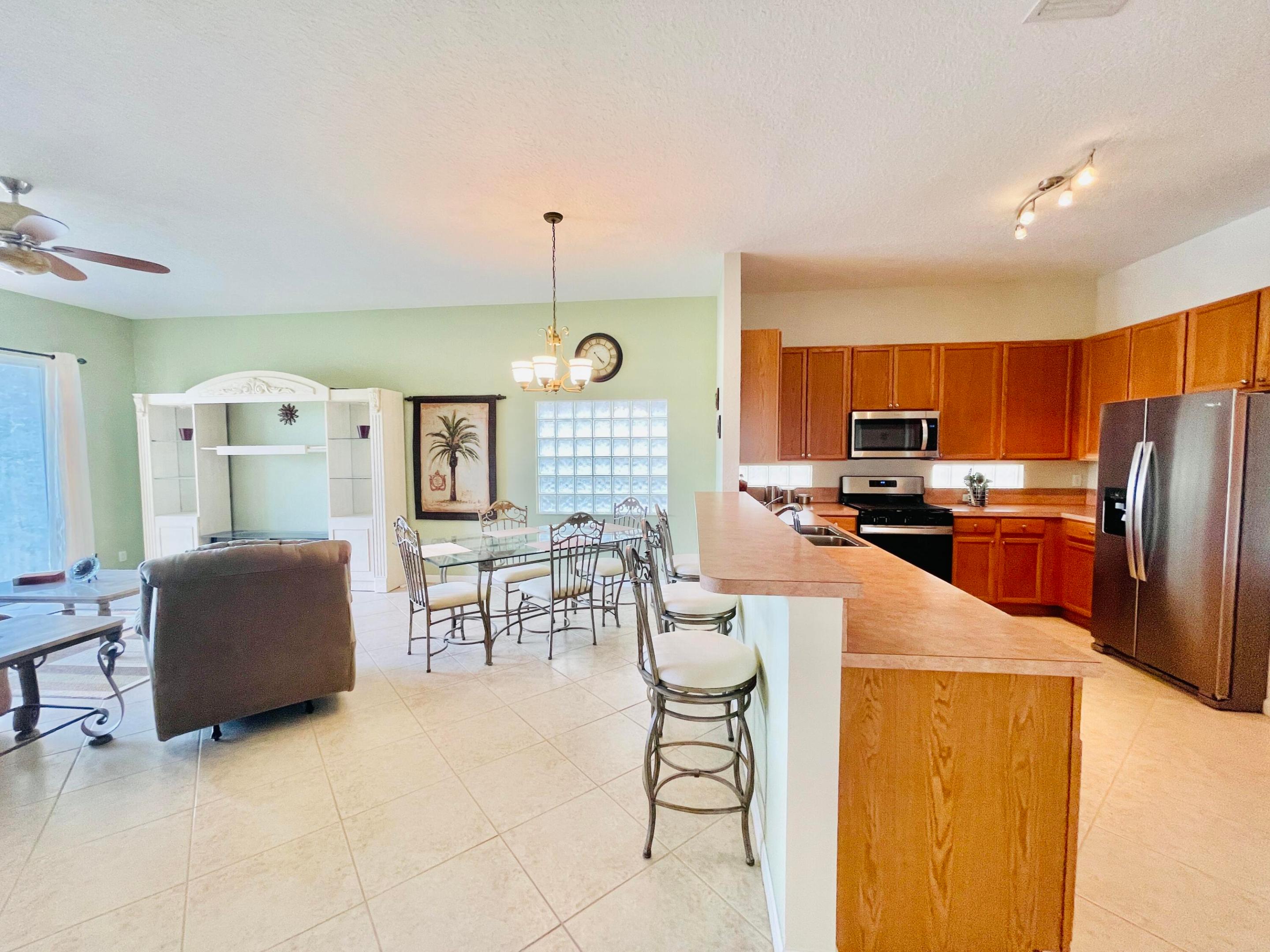 137 Canterbury, Royal Palm Beach FL 33414