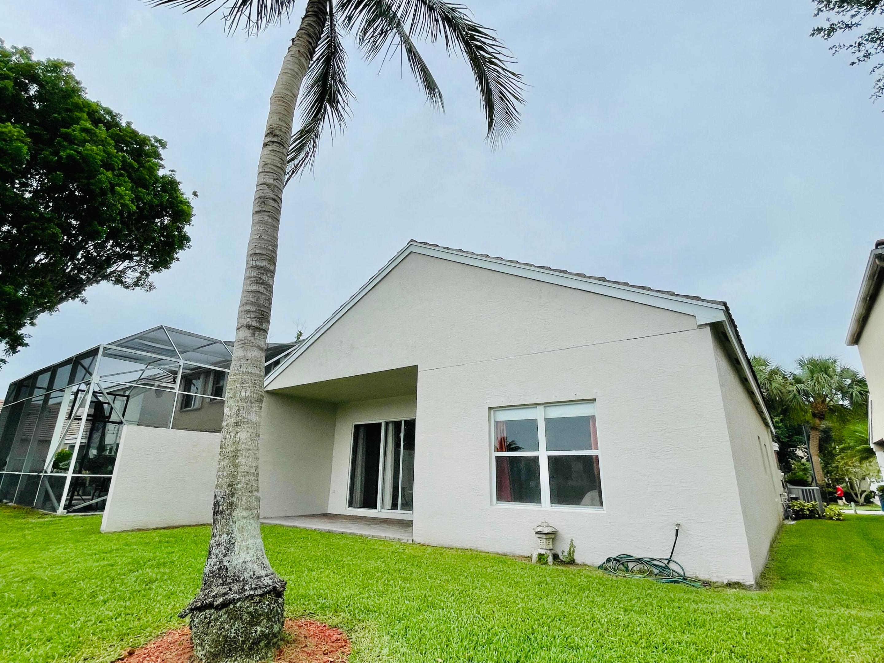 137 Canterbury, Royal Palm Beach FL 33414