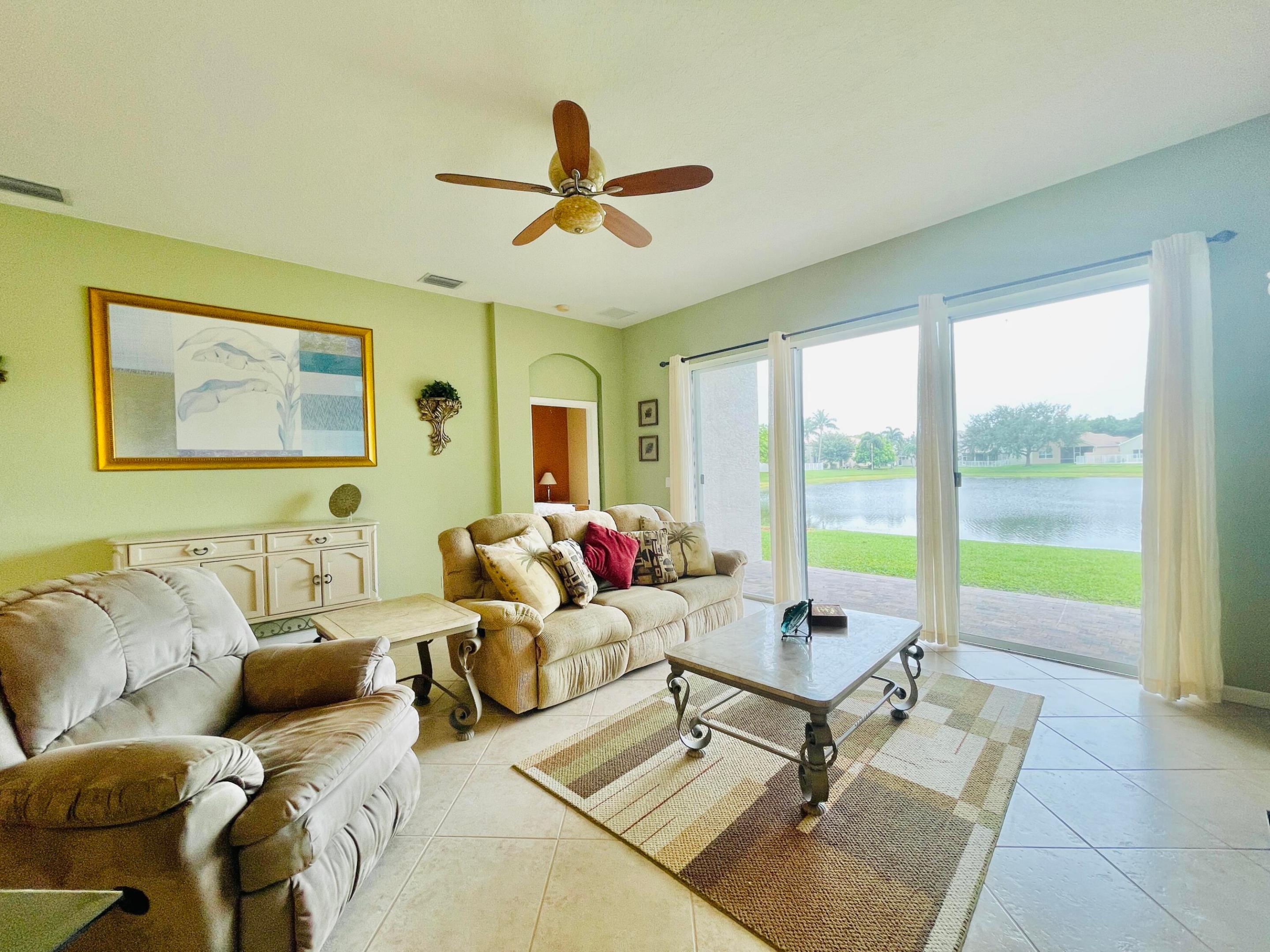137 Canterbury, Royal Palm Beach FL 33414