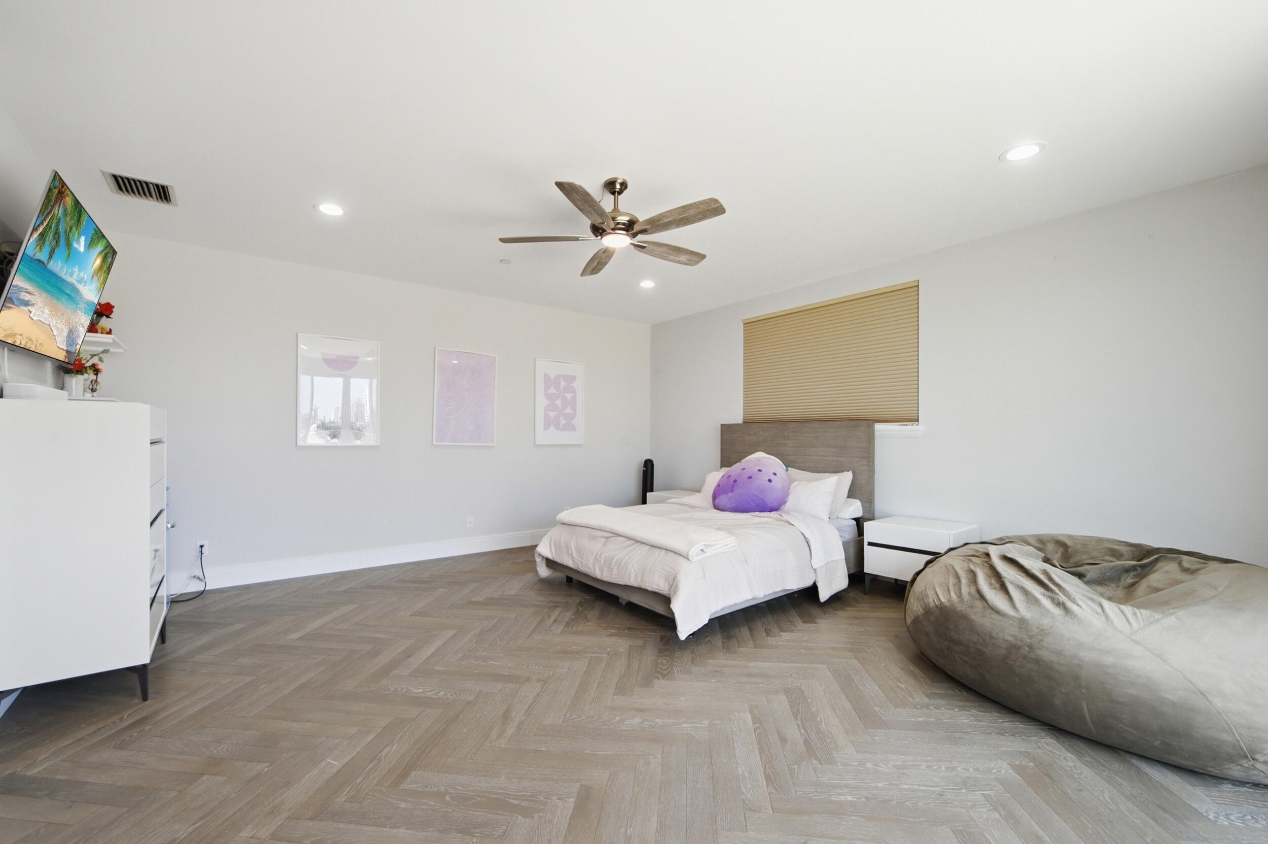 2601 NE 32nd, Fort Lauderdale FL 33308