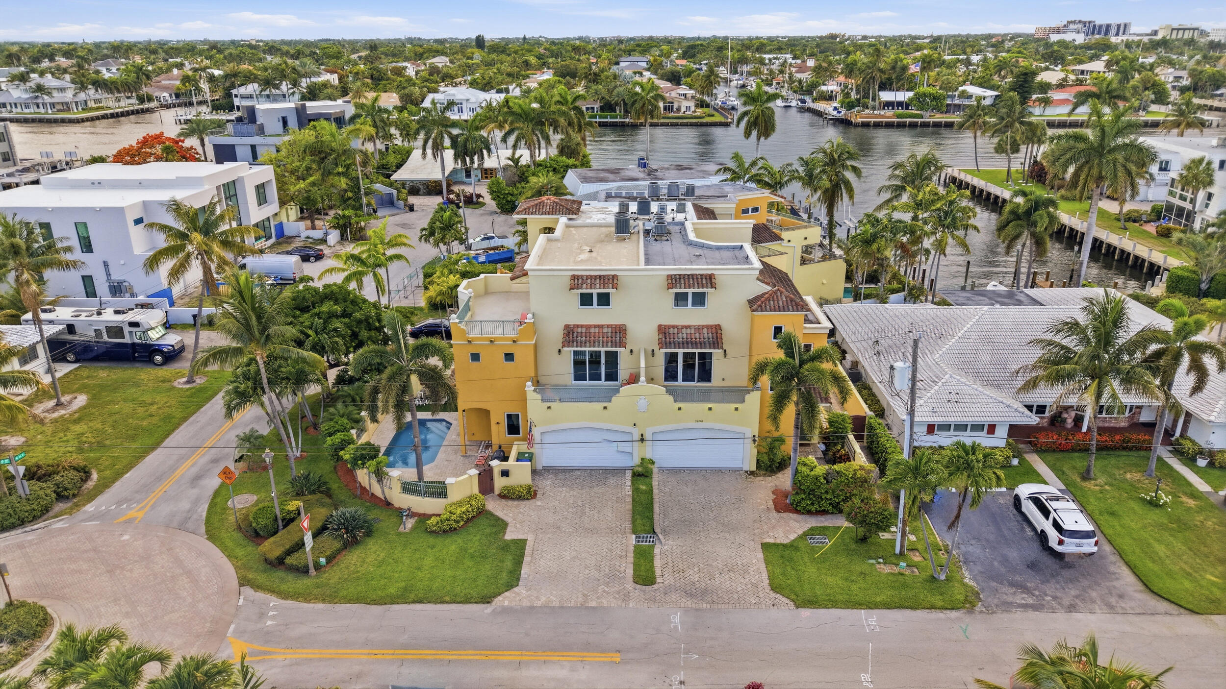 2601 NE 32nd, Fort Lauderdale FL 33308