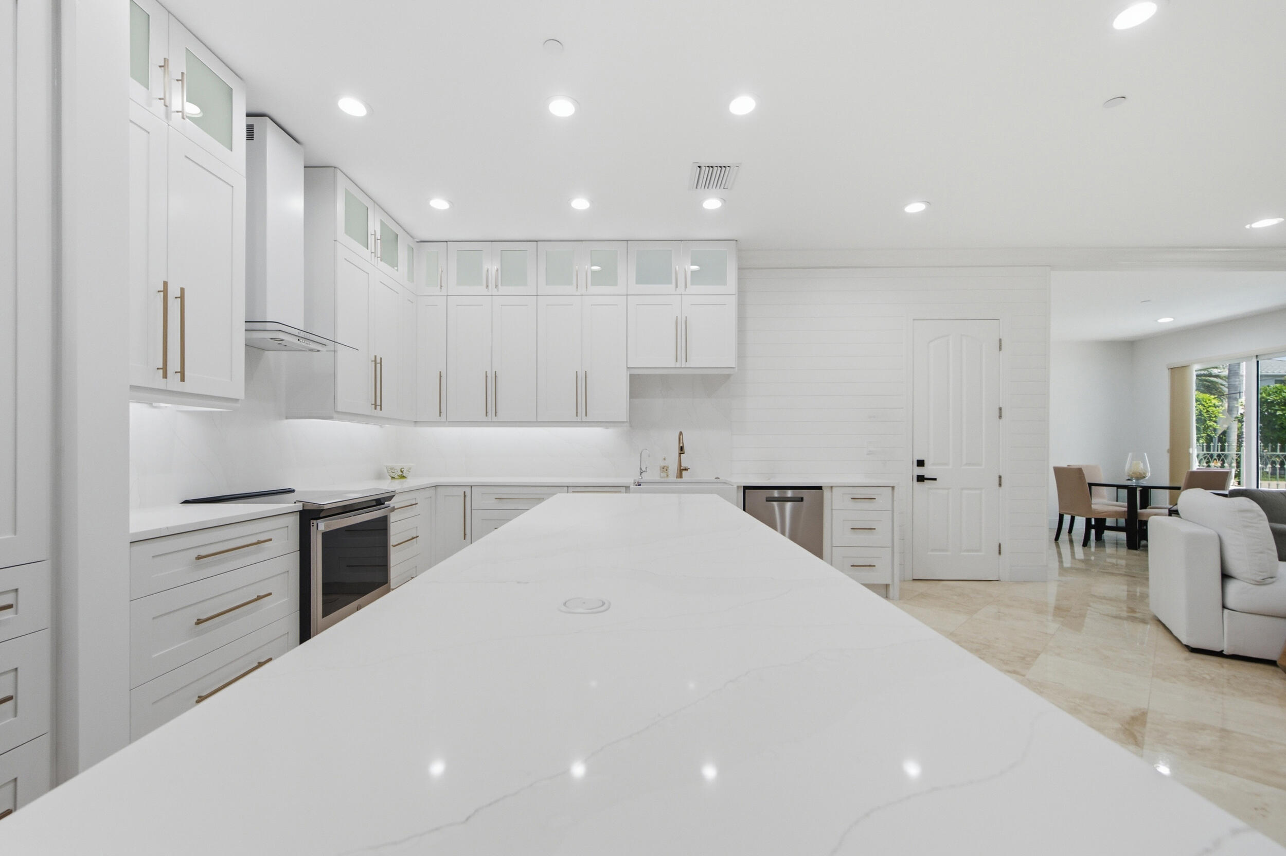 2601 NE 32nd, Fort Lauderdale FL 33308
