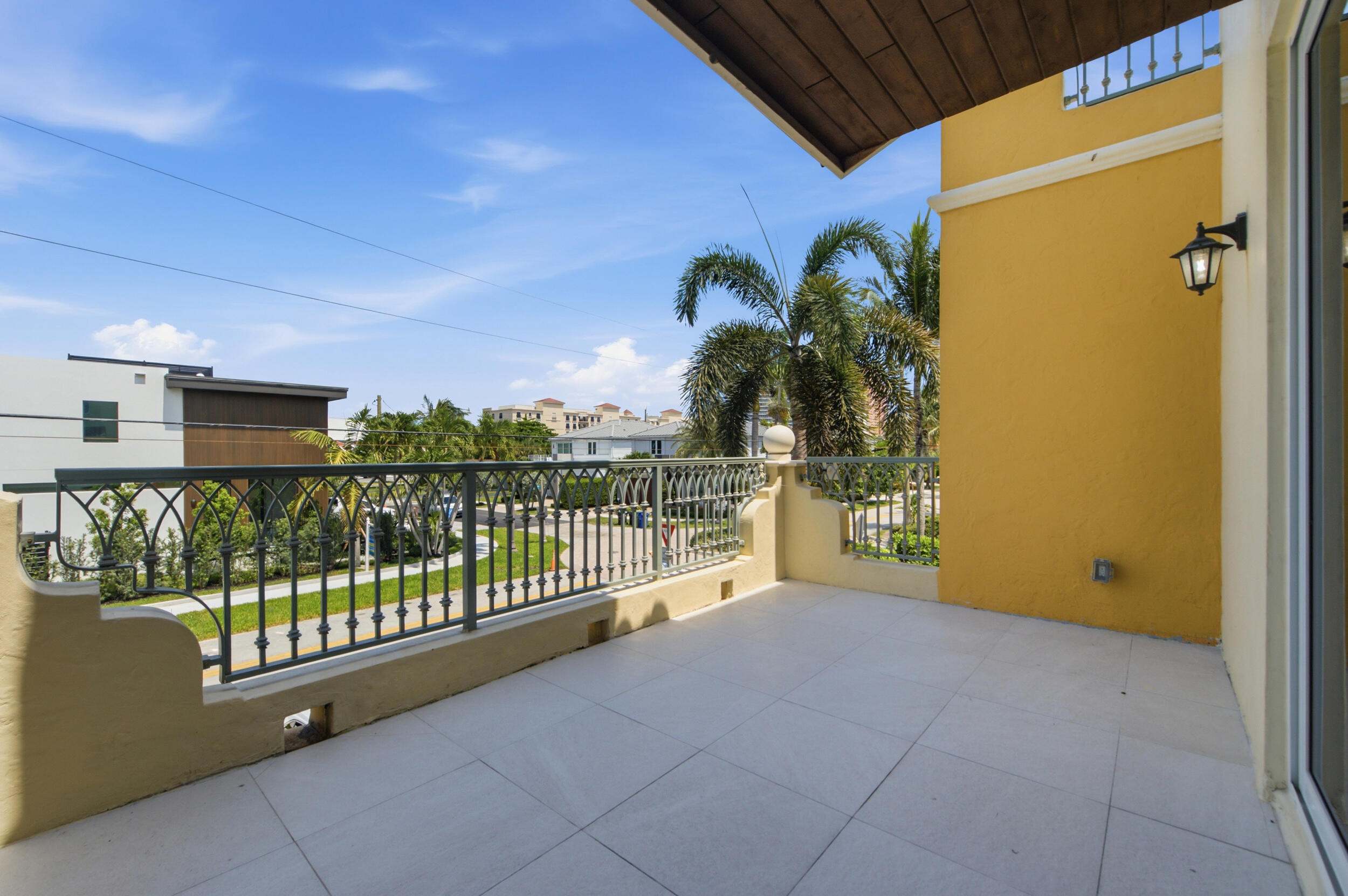 2601 NE 32nd, Fort Lauderdale FL 33308