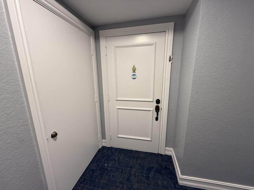 7847 Lakeside #1024, Boca Raton FL 33434