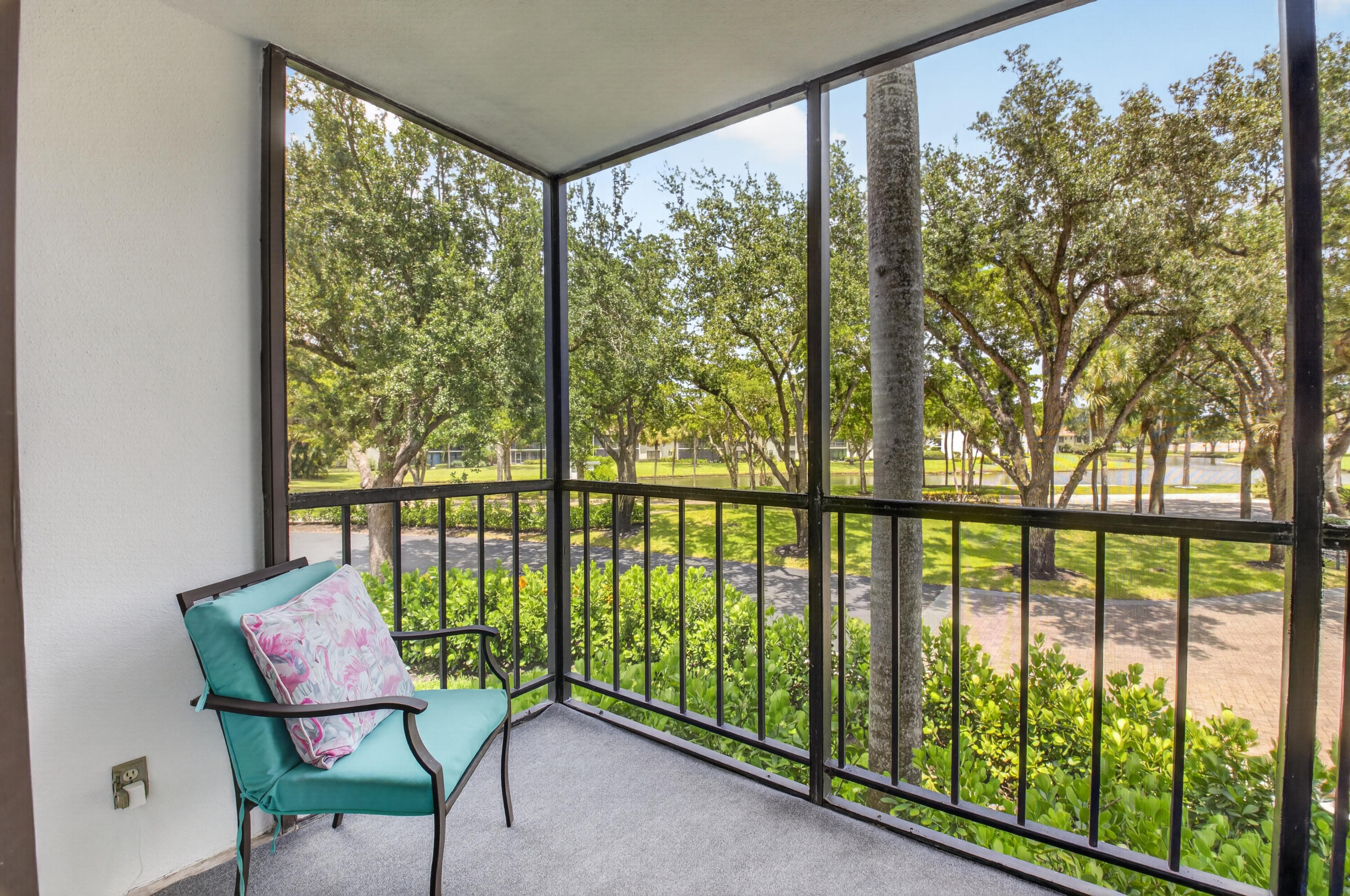 7847 Lakeside #1024, Boca Raton FL 33434