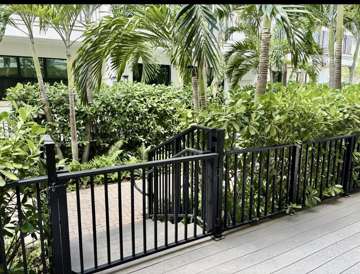 621 Windward, Boynton Beach FL 33435