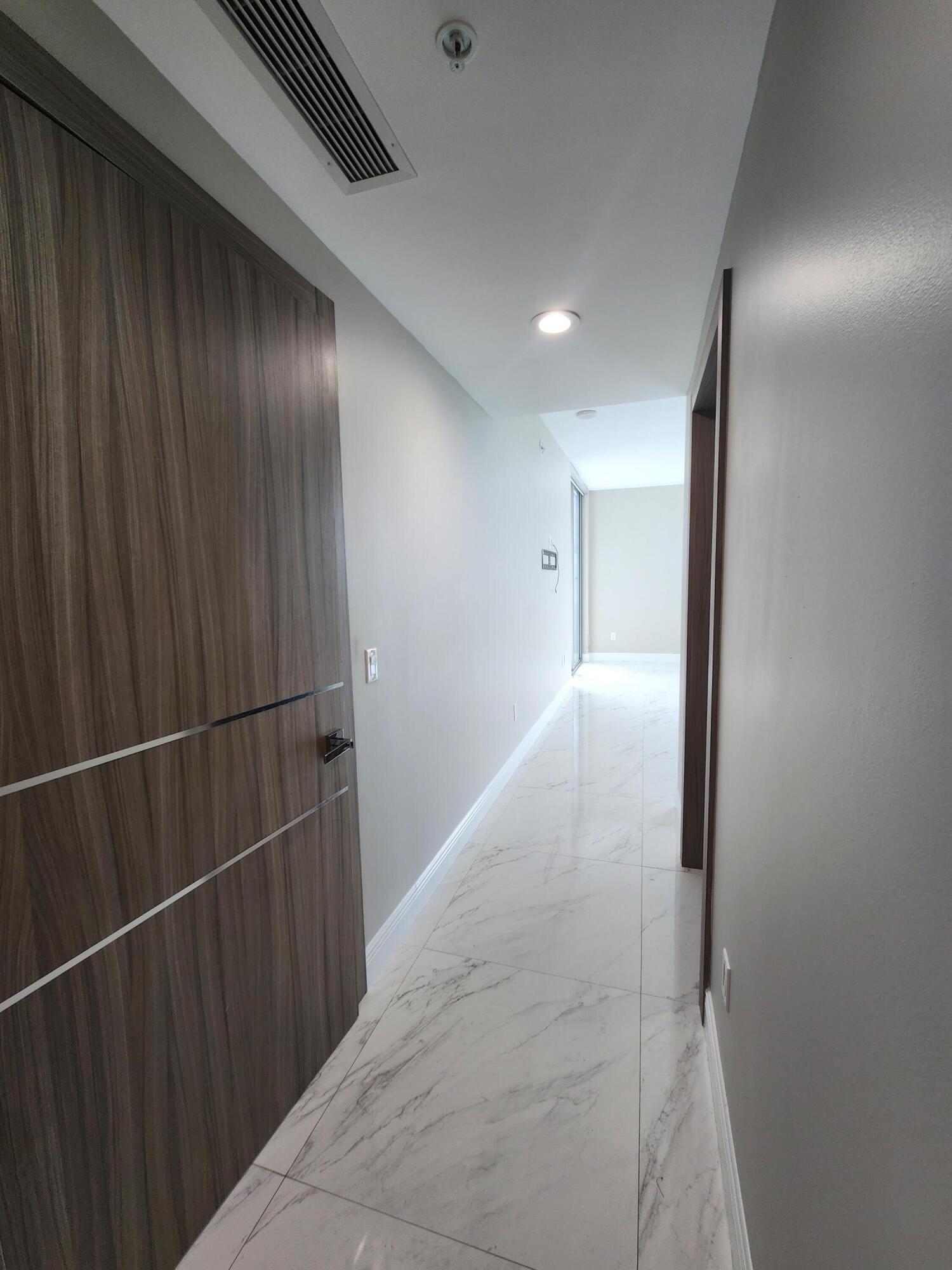 17301 Biscayne #1202, North Miami Beach FL 33160