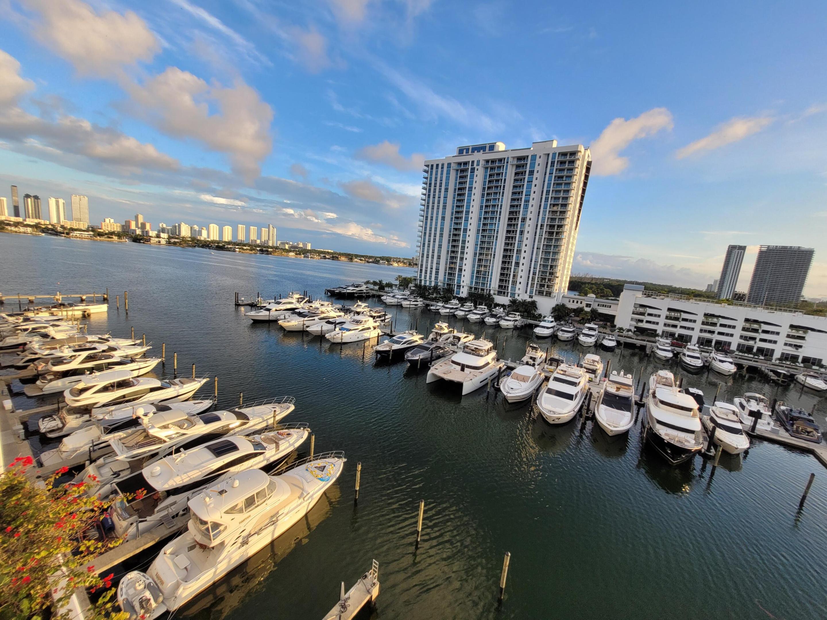 17301 Biscayne #1202, North Miami Beach FL 33160